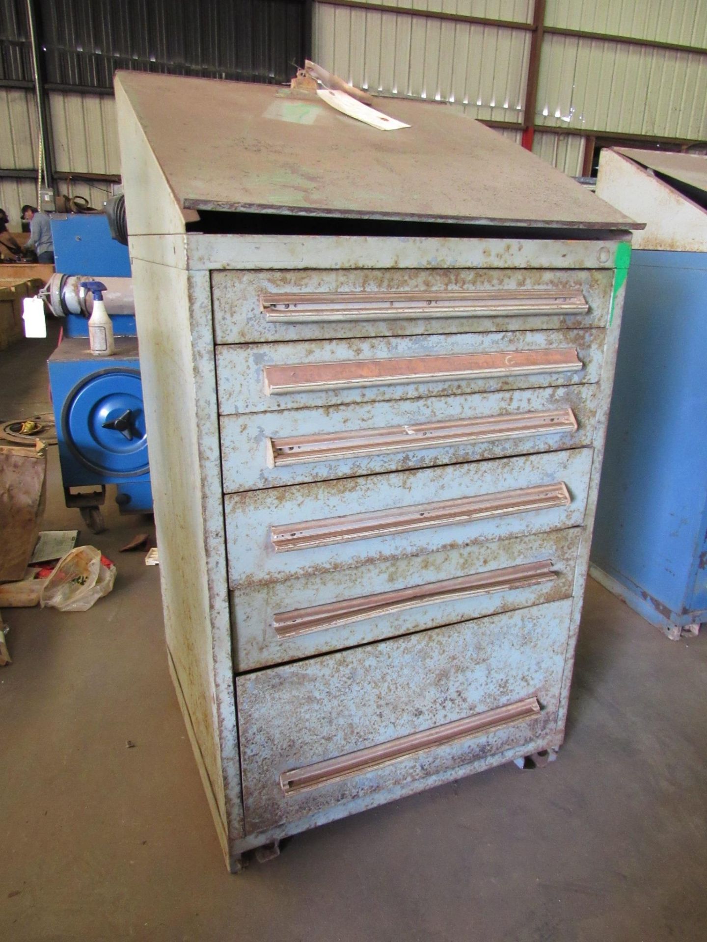 6 DRAWER STORAGE CABINET