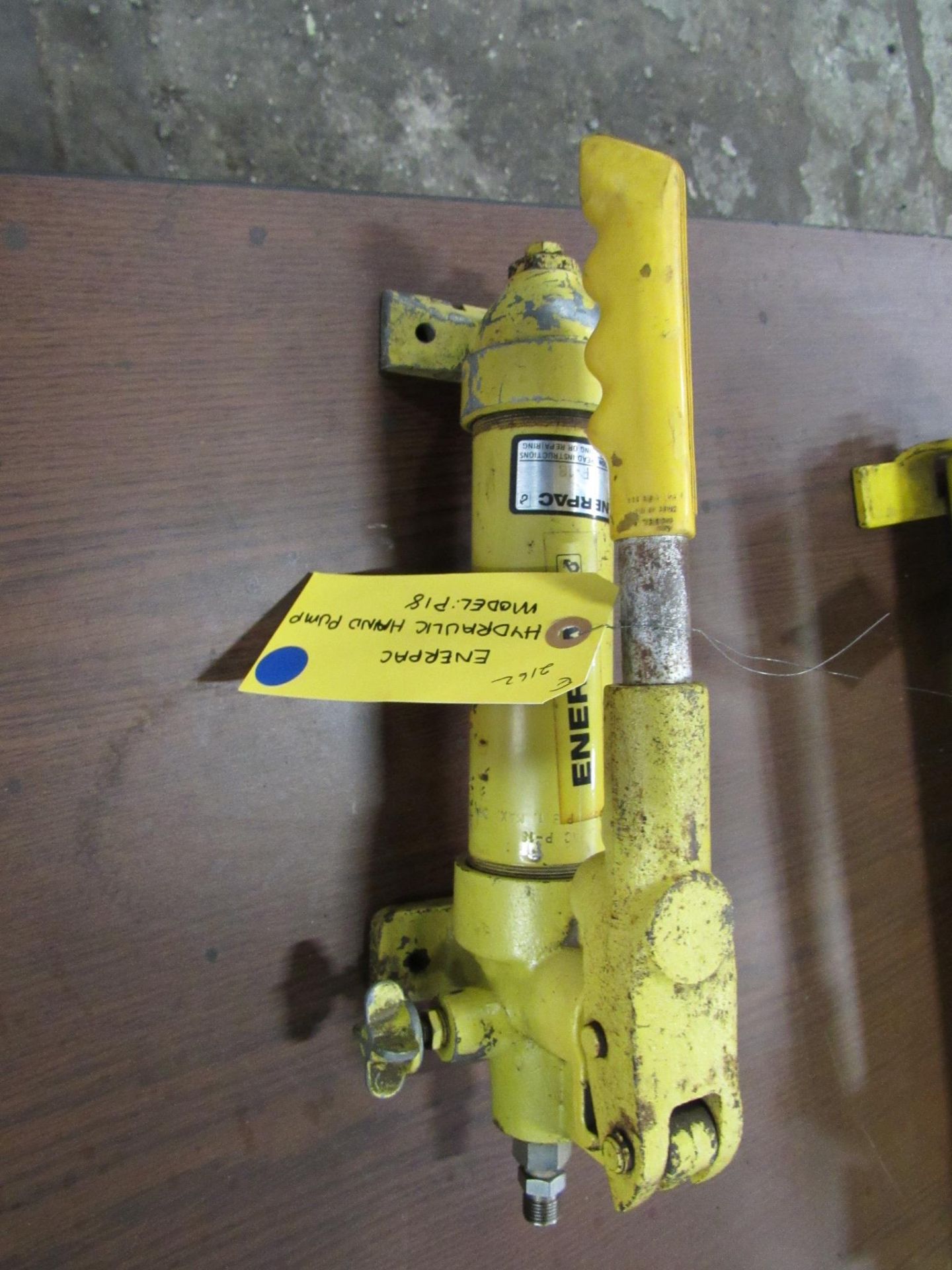 Enerpac Model P18 Hydraulic Hand Pump