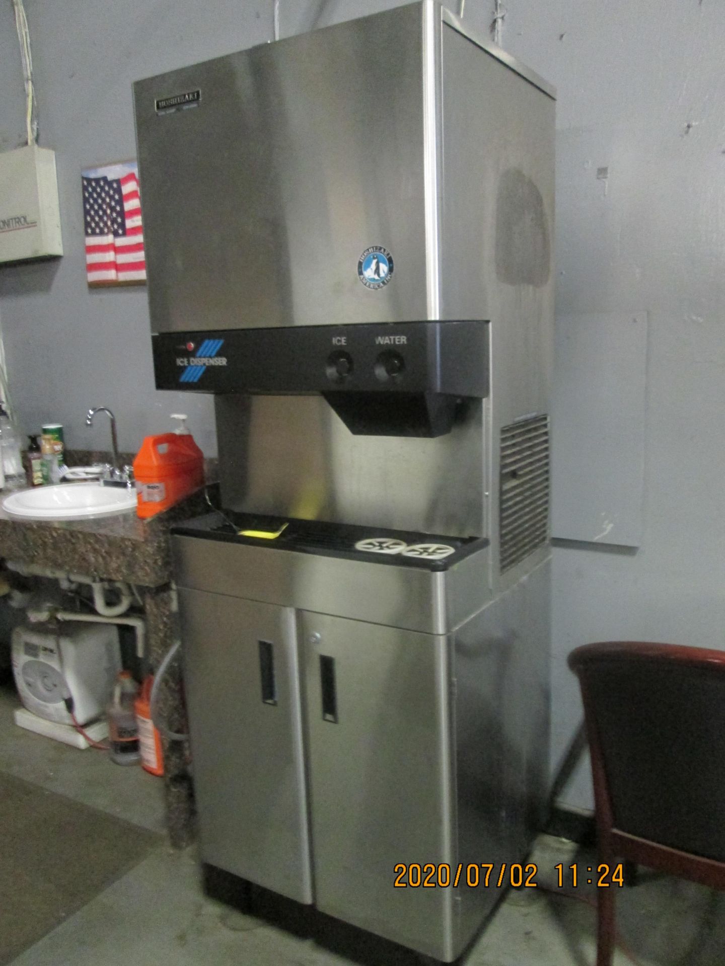 Hoshizak Ice Maker Model DCM-500BAF