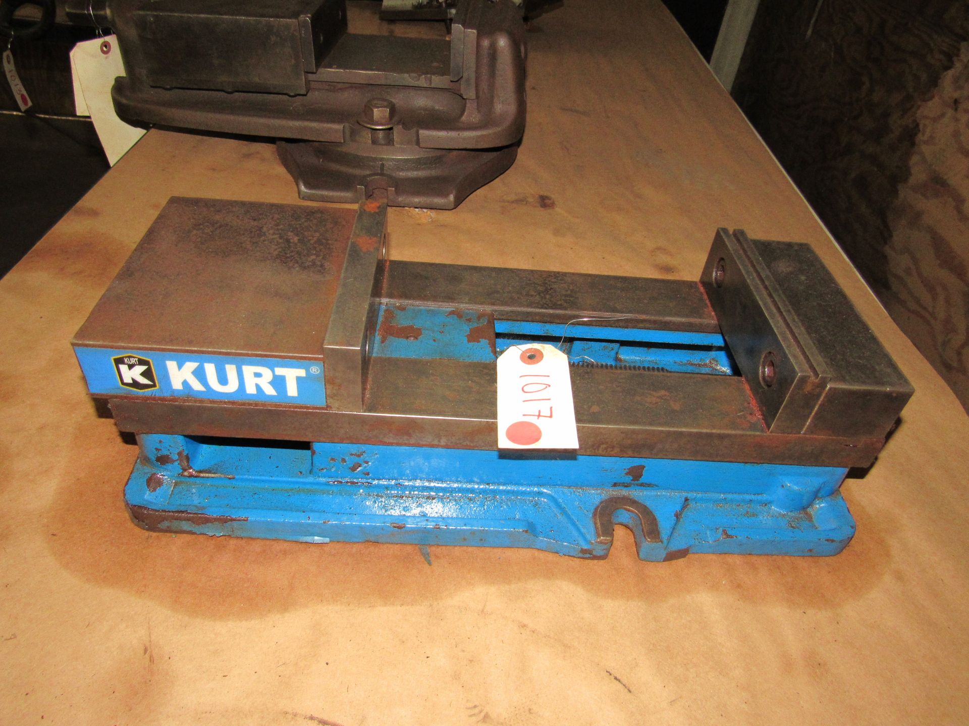 Kurt Vise Model D688, S/N 080758, 8-3/4" opening, 6" wide - Image 2 of 5