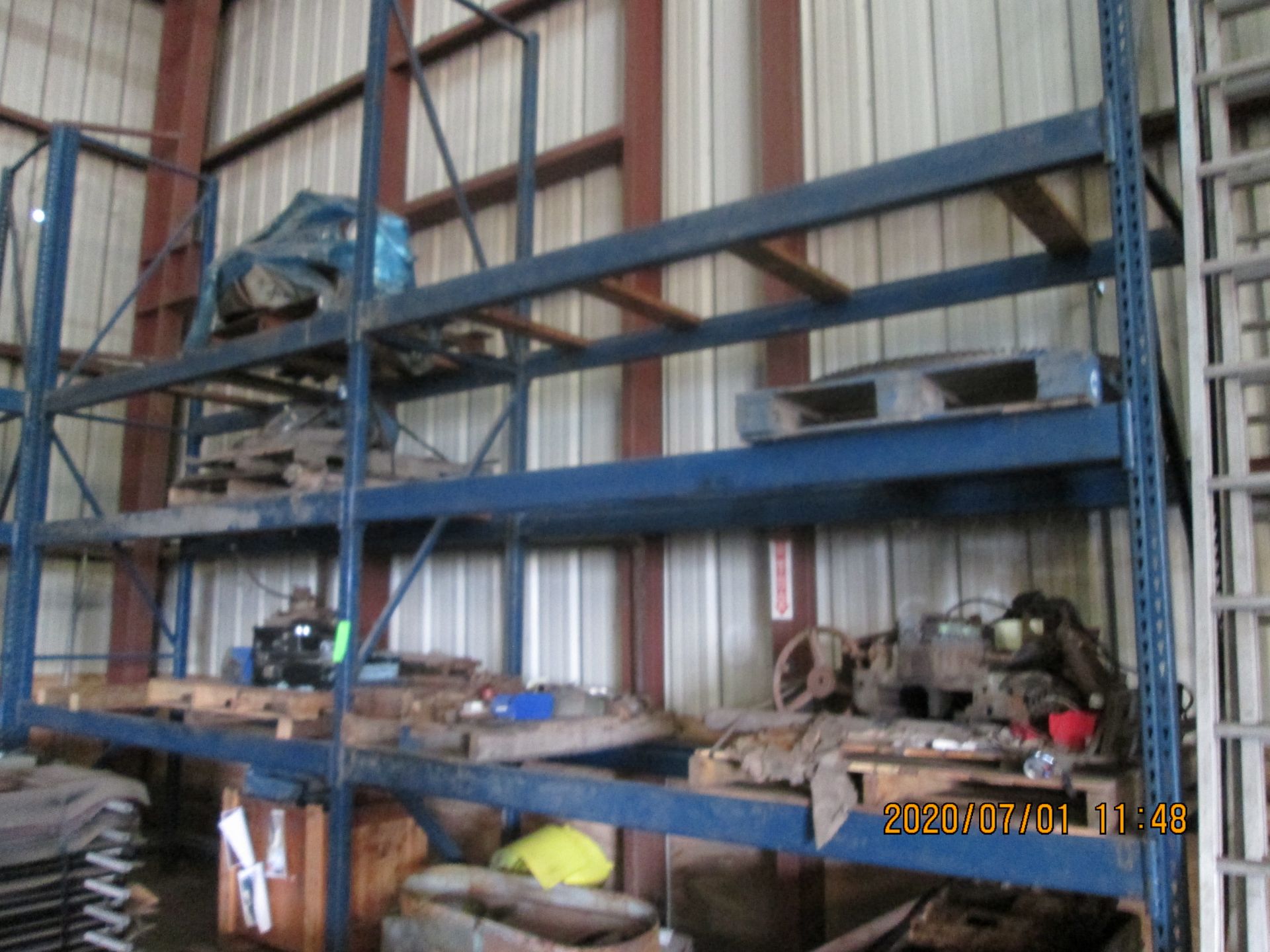 Pallet Racking: 3 Uprights 189" tall, 14 pcs. Cross Bars 10' long