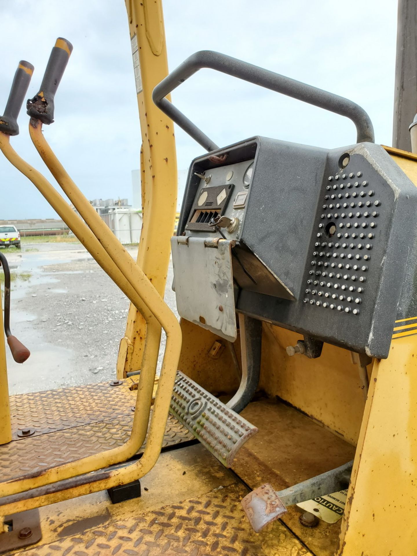 John Deere 650G Bull Dozer - Image 6 of 7