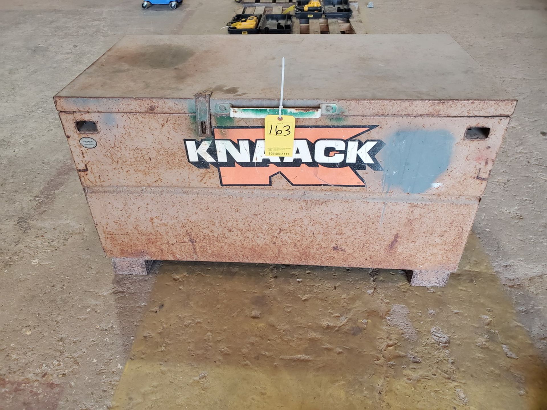 Knaack Jobsite Tool Box 24"x48"x27"