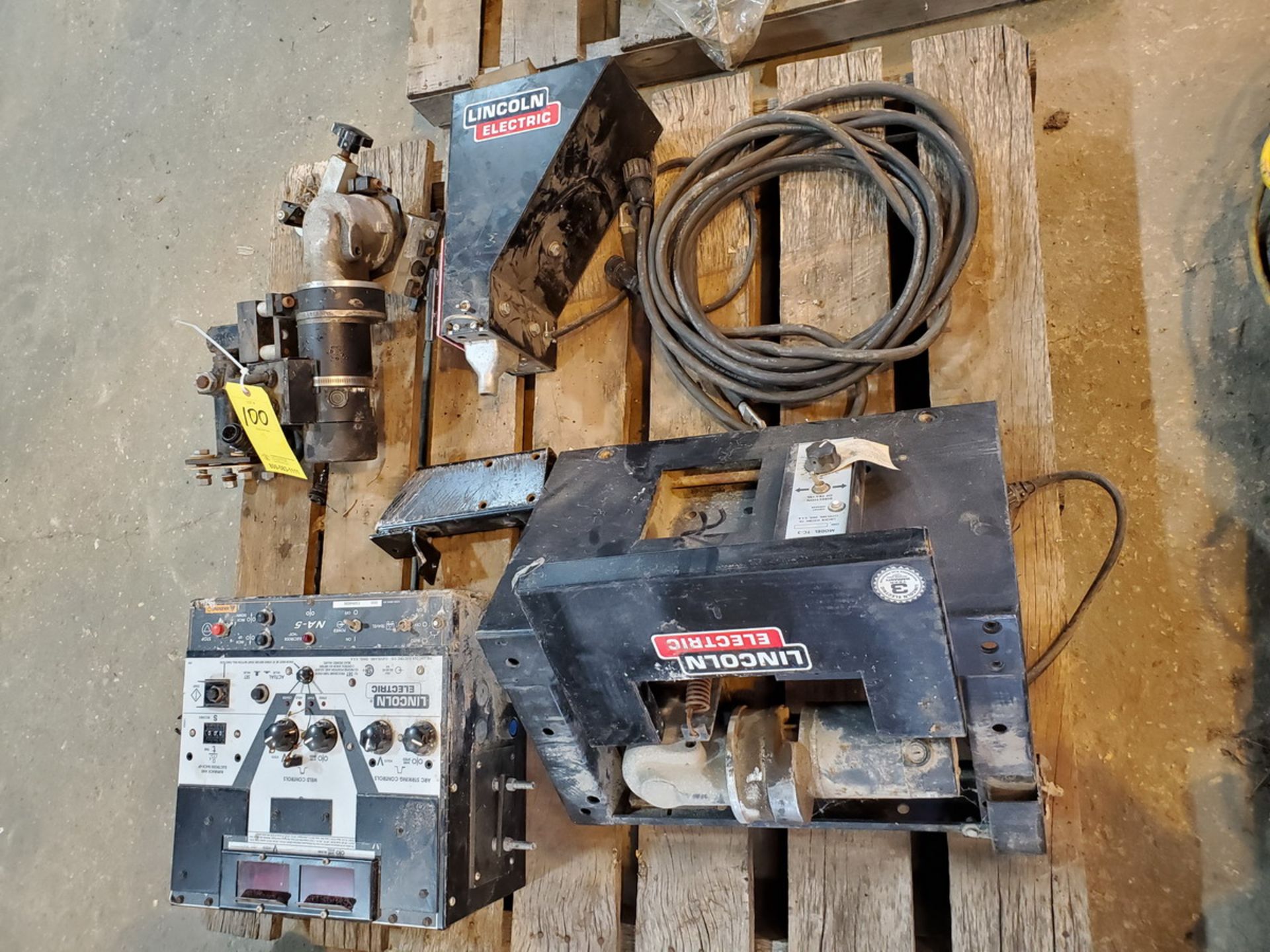 Lincoln Electric Spare Manipulator Welder Equipment To Include But Not Limited To: Controlbox, Motor - Image 3 of 5
