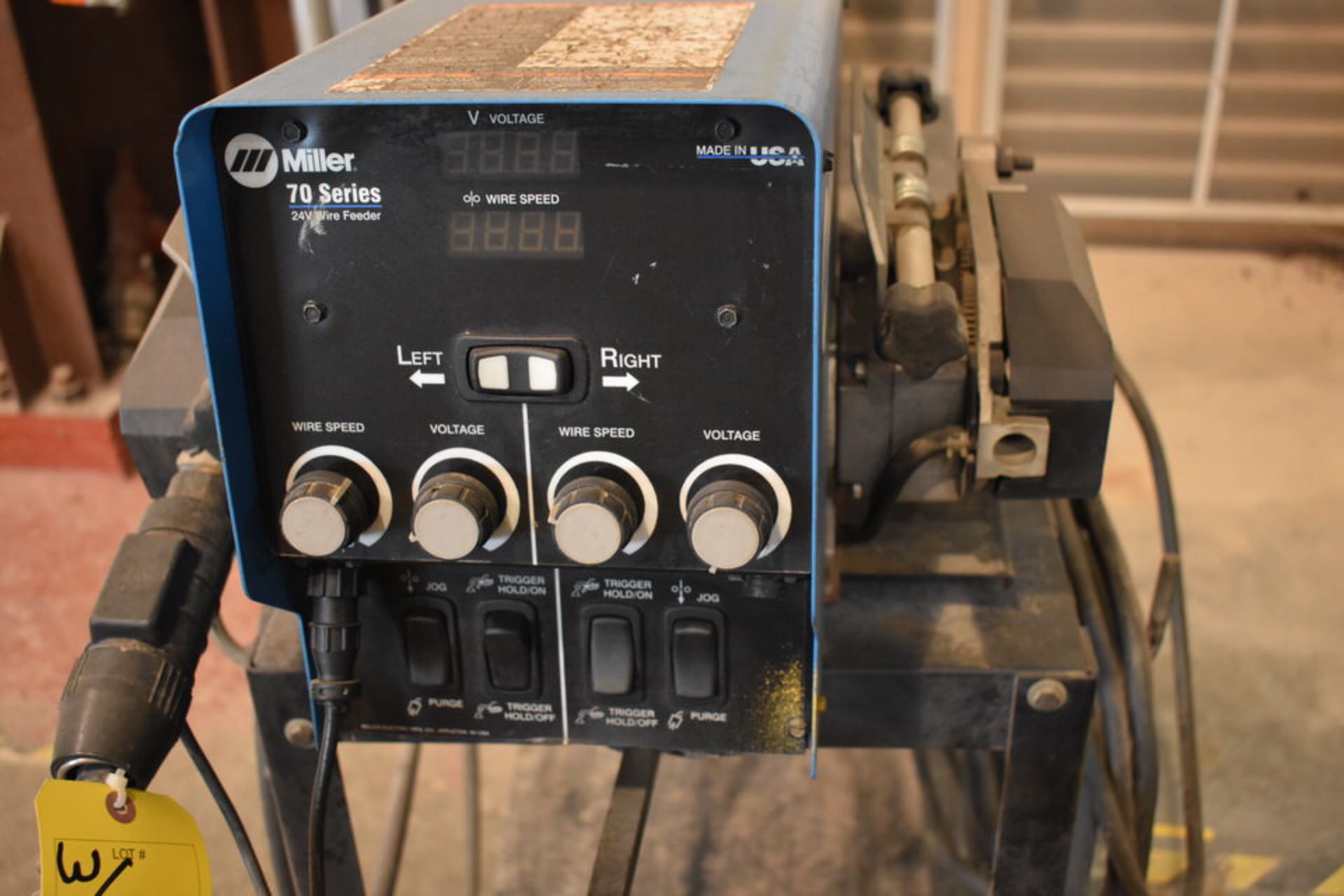 MILLER DIMENSION 452 CC-CV-DC WELDING POWER SOURCE - Image 3 of 3