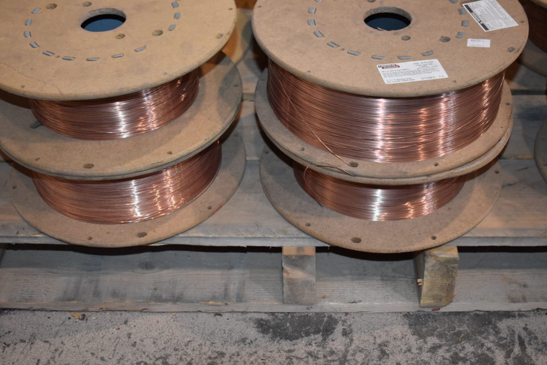 APPROX (16) SPOOLS OF LINCOLN MICROGUARDL-56 SUPER ARC WELDING WIRE - Image 2 of 2