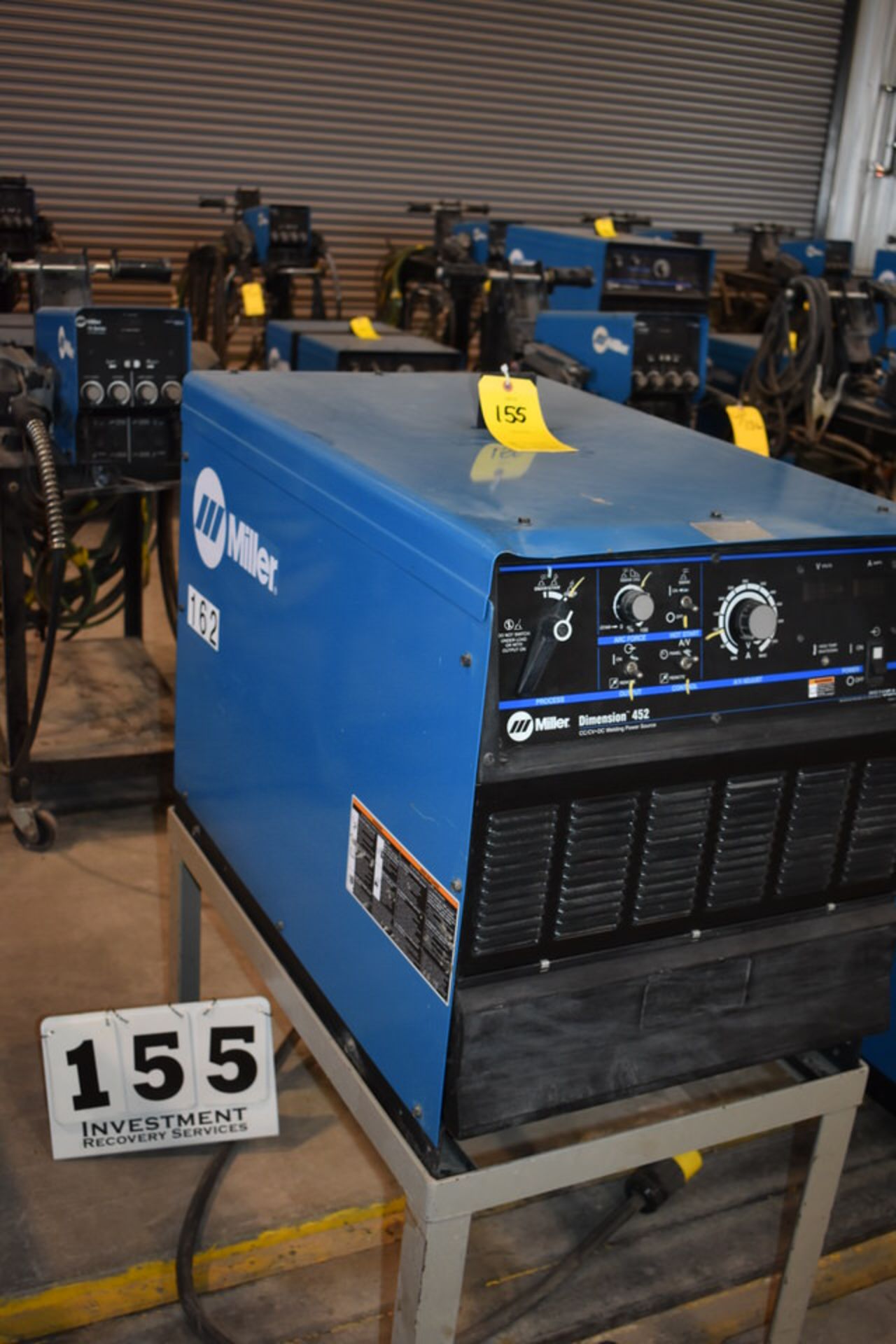 MILLER DIMENSION 452 CC-CV-DC WELDING POWER SOURCE