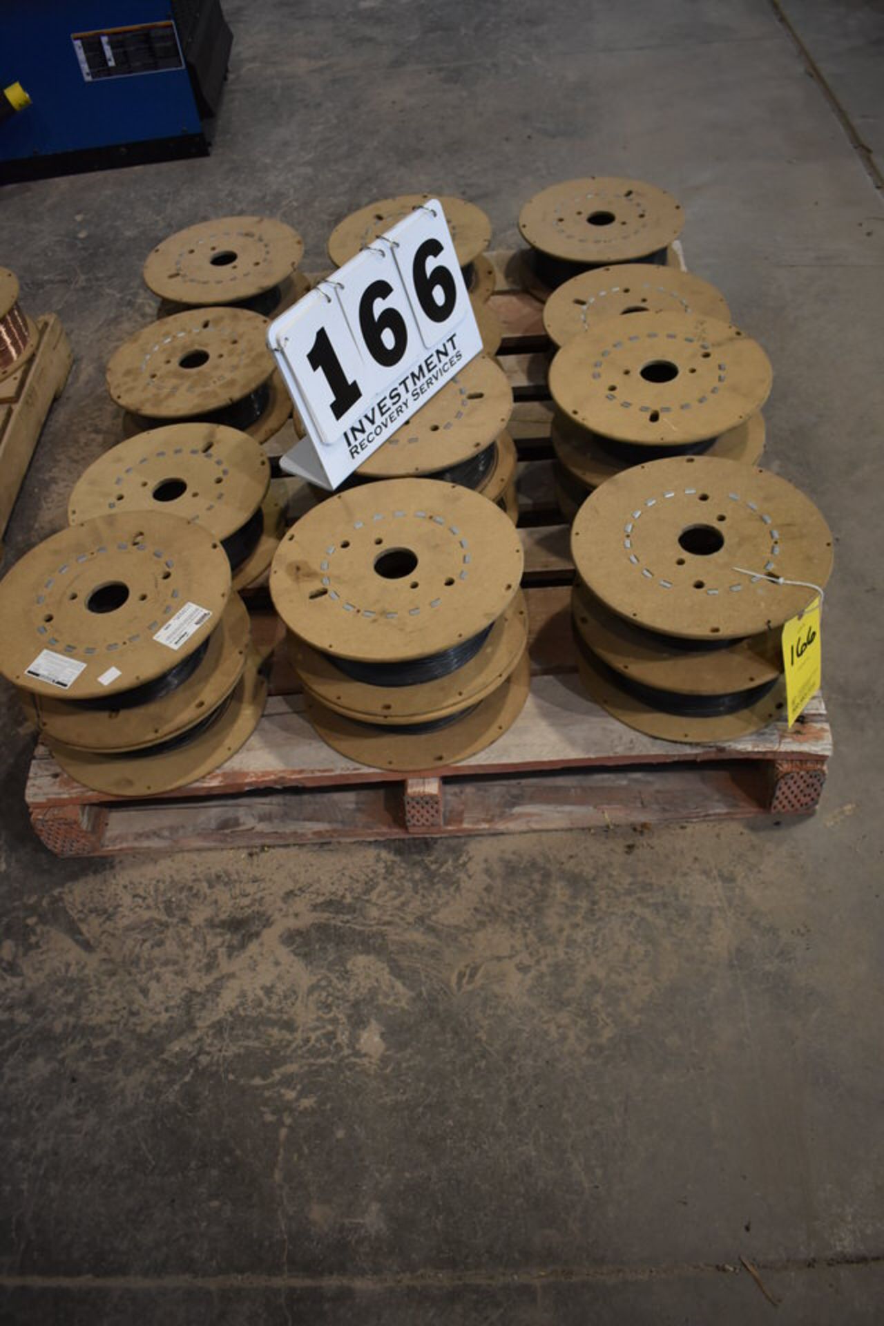 (17) SPOOLS OF LINCOLN ULTRACORE 71C WELDING WIRE