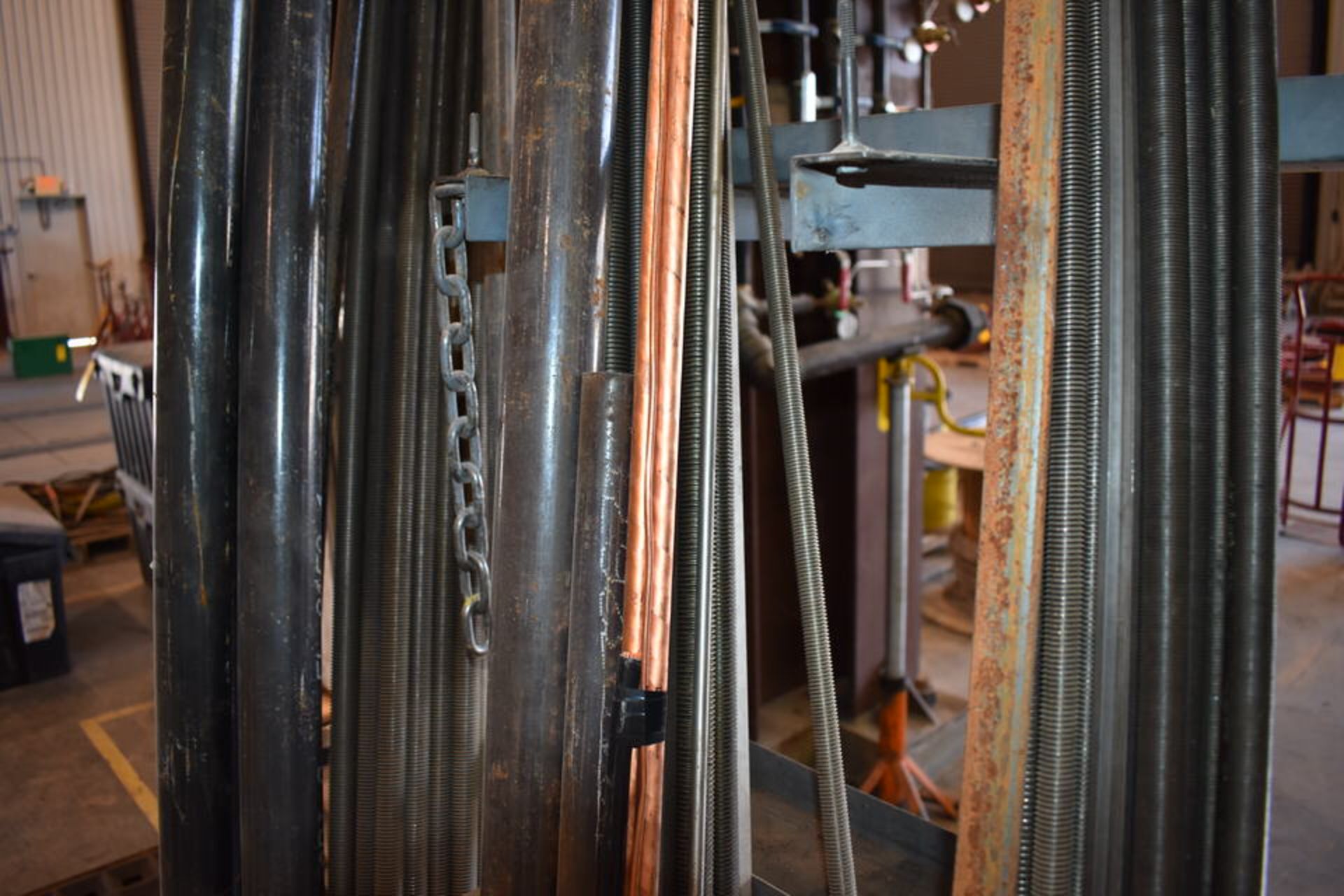 VERTICAL PIPE RACK W/ CONT: ASSORT BLACK IRON PIPE, ALL THREAD & COPPER - Image 2 of 3