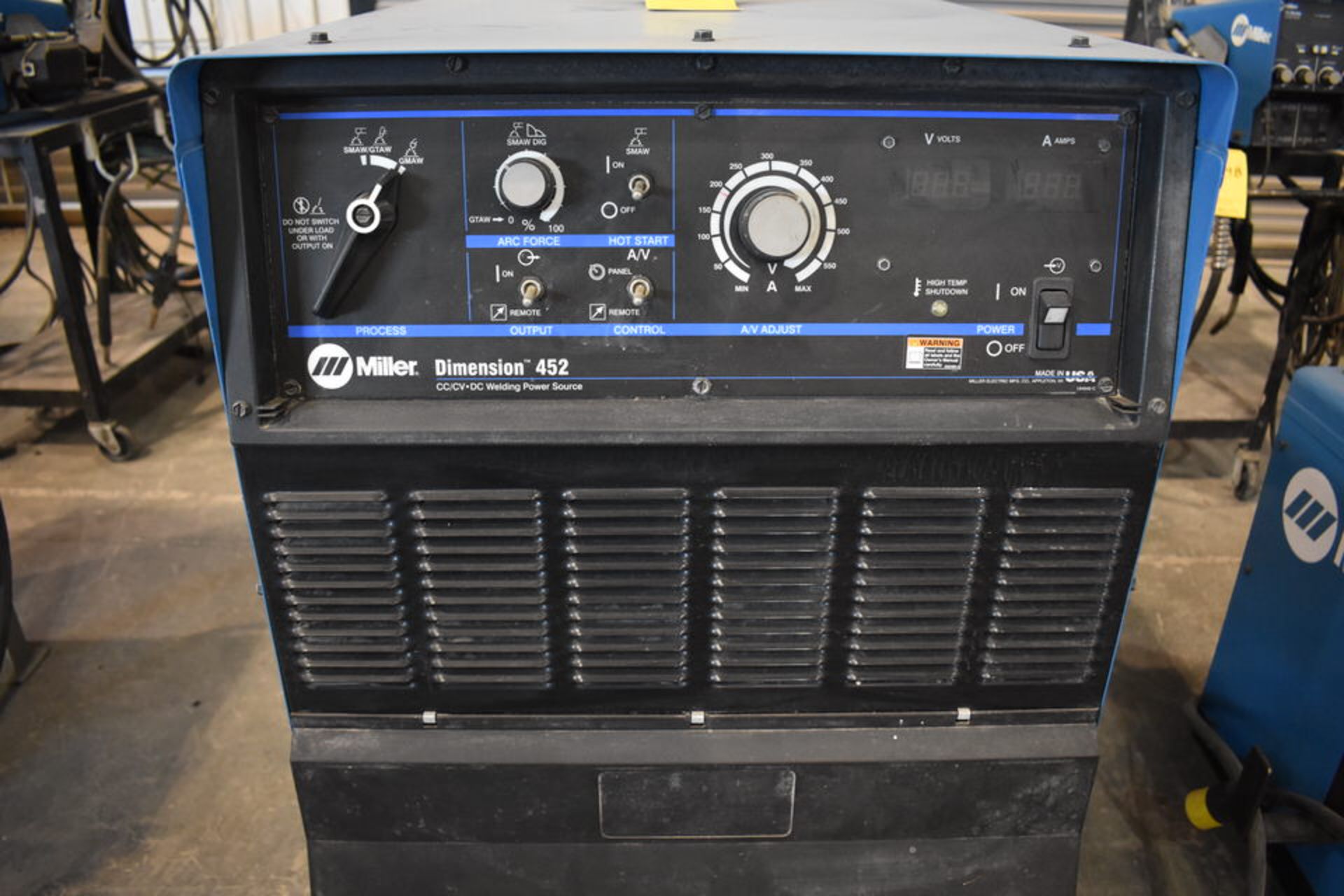 MILLER DIMENSION 452 CC-CV-DC WELDING POWER SOURCE - Image 2 of 3