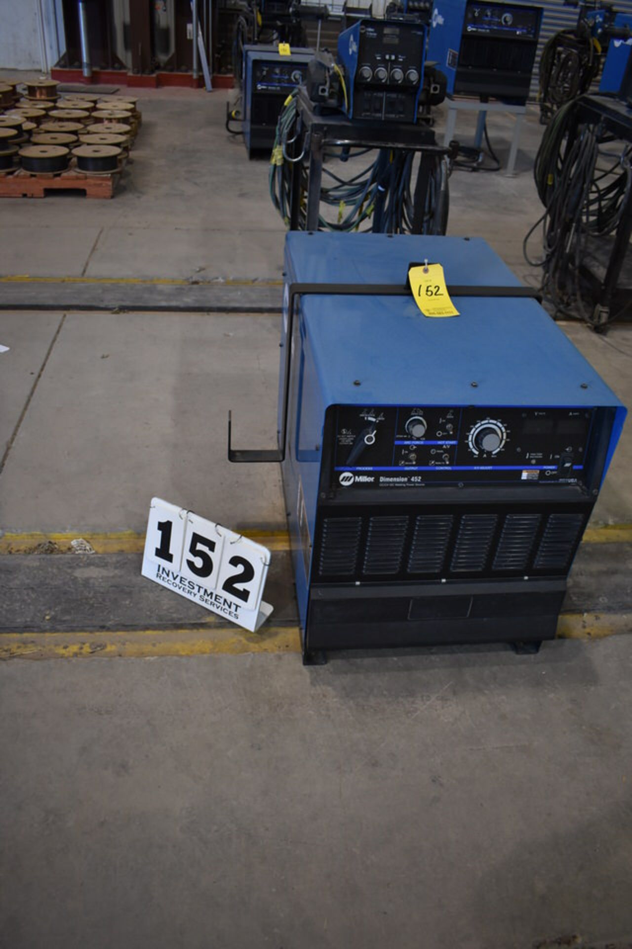 MILLER DIMENSION 452 CC-CV-DC WELDING POWER SOURCE