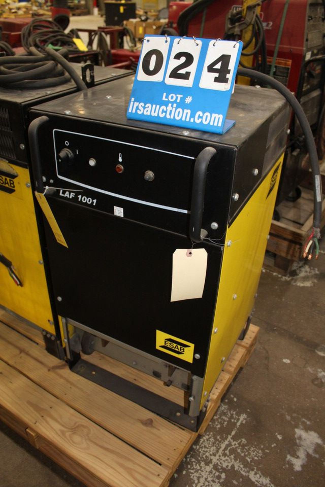 ESAB LAF1001 WELDING POWER SOURCE