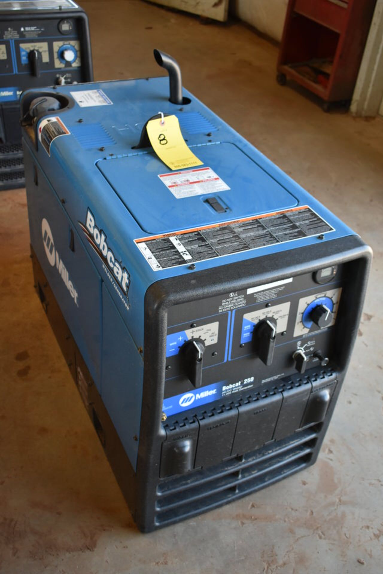 MILLER BOBCAT 250 AC/DC GAS WELDER, NO LEADS