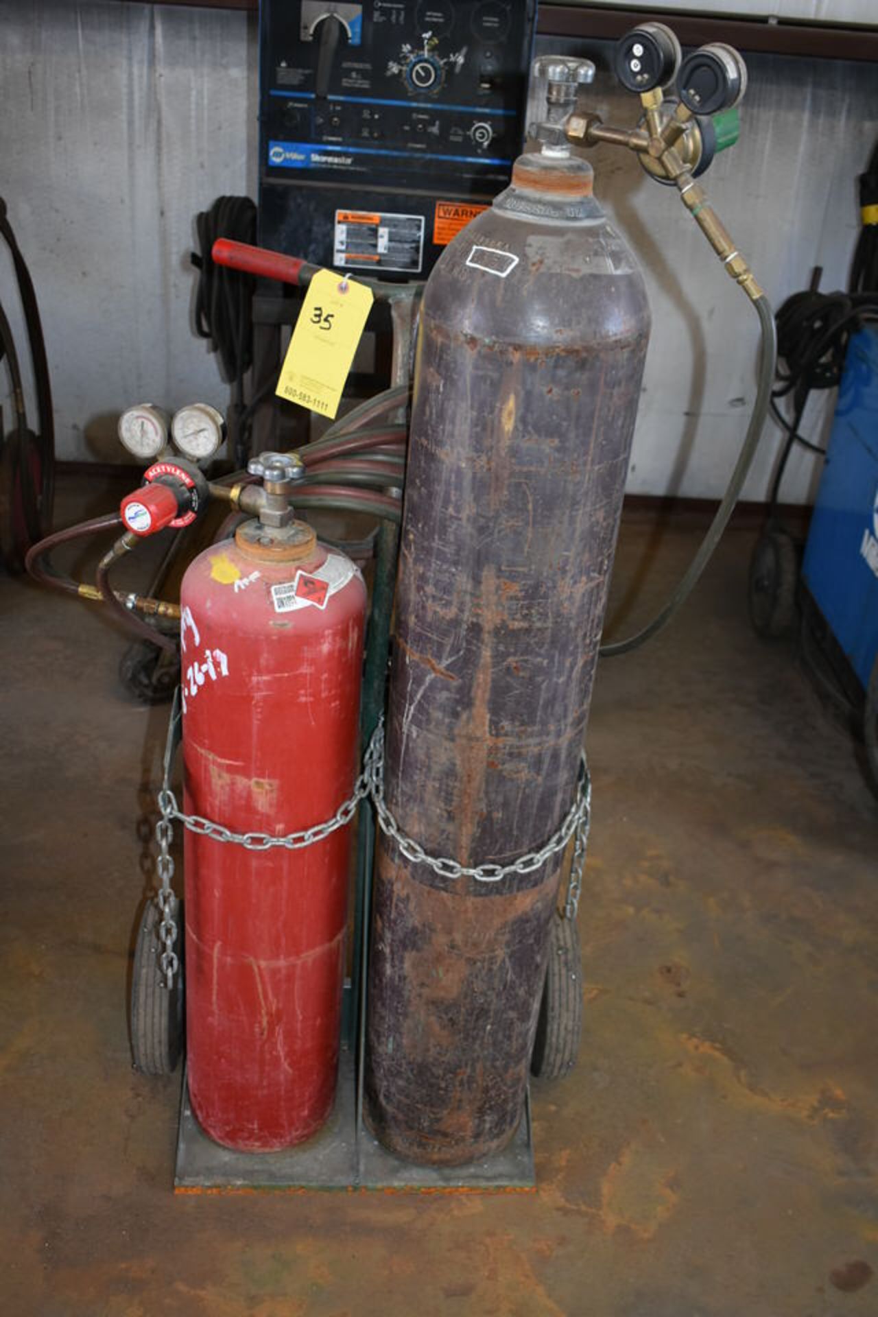 WELDING CART W/ TORCH NO BOTTLES