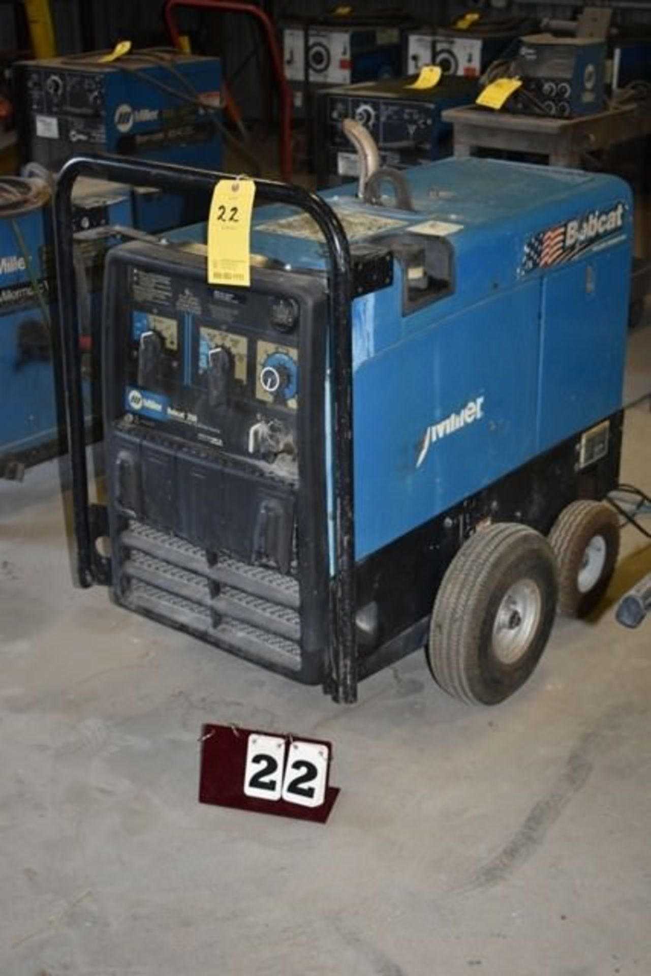 MILLER BOBCAT 250 WELDER/ GENERATOR, CC/CV AC/DC, 10,500 WATTS, GAS ENGINE