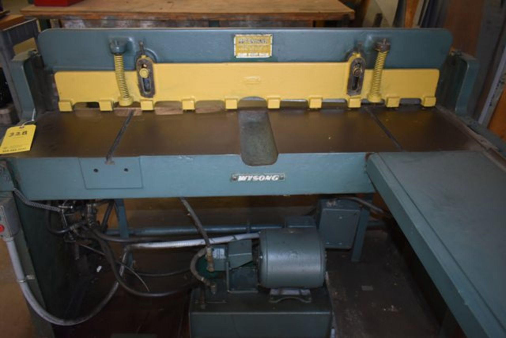 WYSONG 1052 SHEAR, 16 GA X 52" CAP W/ WORK TABLE - Image 3 of 3