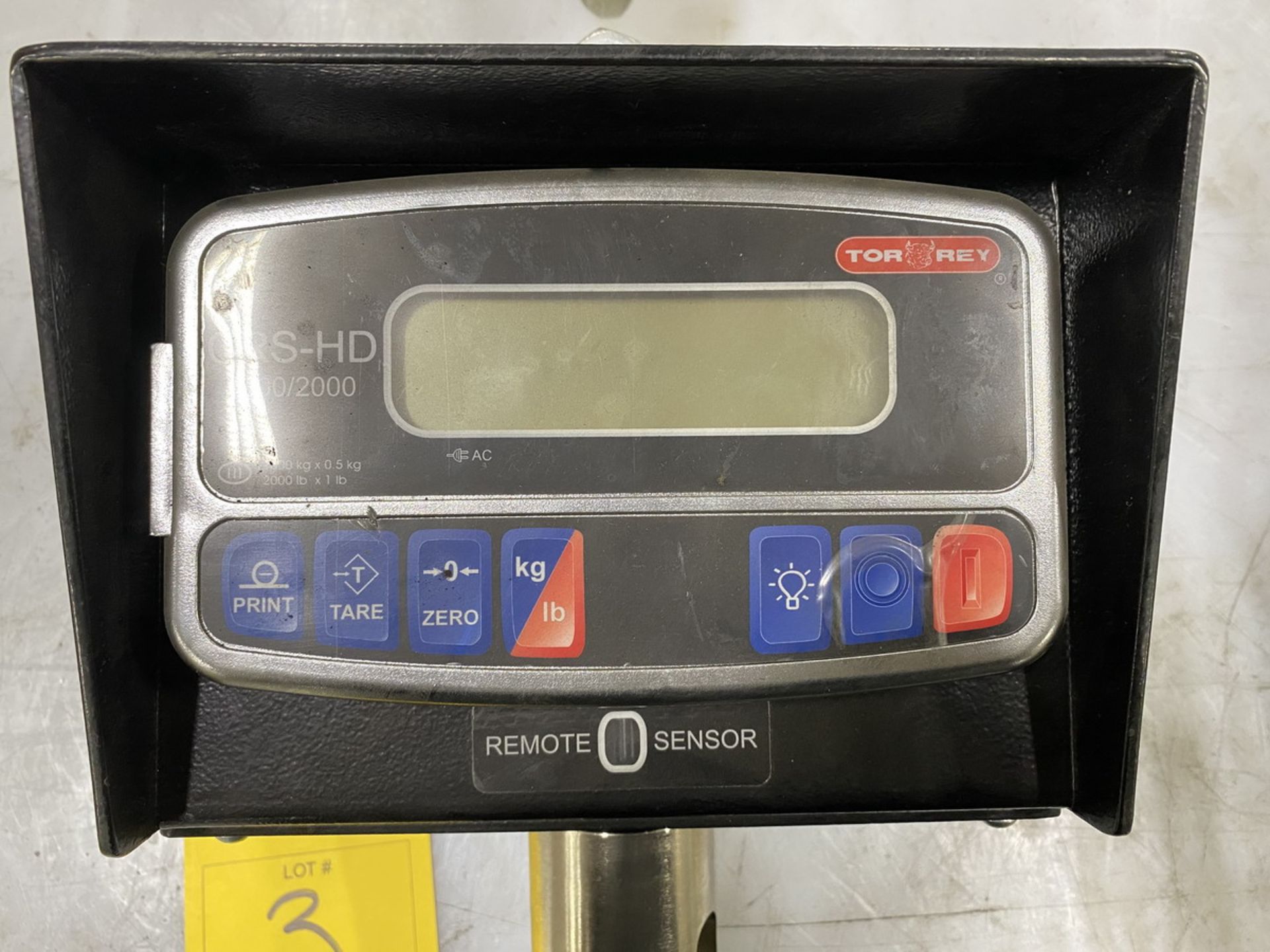 Torrey CRS-HD 1000/2000 1000/2000 Lbs. Capacity Digital Crane Scale - Image 2 of 4