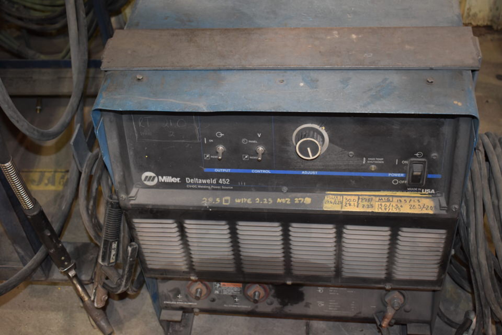 MILLER DELTAWELD 452 WELDER W/ MILLER 70 SERIES WIRE FEEDER - Image 2 of 3