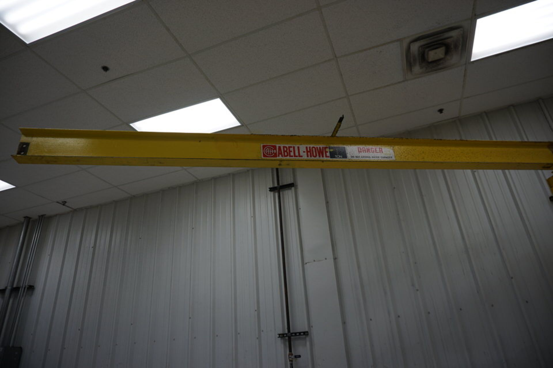 CABELL - HOWE JIB CRANE, 1/2 TON CAP, NO HOIST, APPROX 12' ARM, 10 1/2' TALL - Image 3 of 3