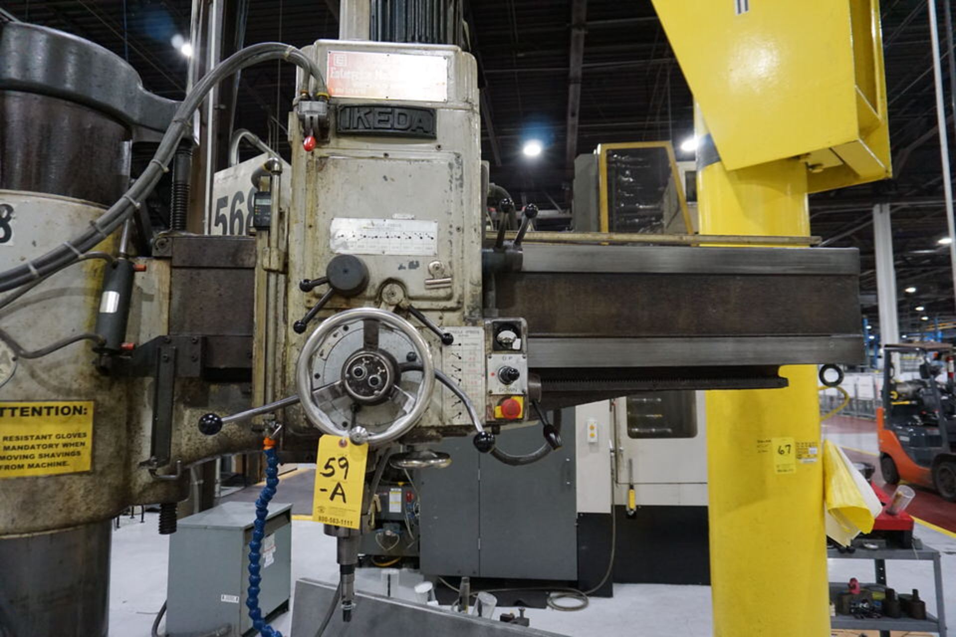 IKEDA RADIAL ARM DRILL W ACCU-RITE DRO TYPE RM1575, RIGHT ANGLE TABLE, ASSORT TOOLING - Image 3 of 6