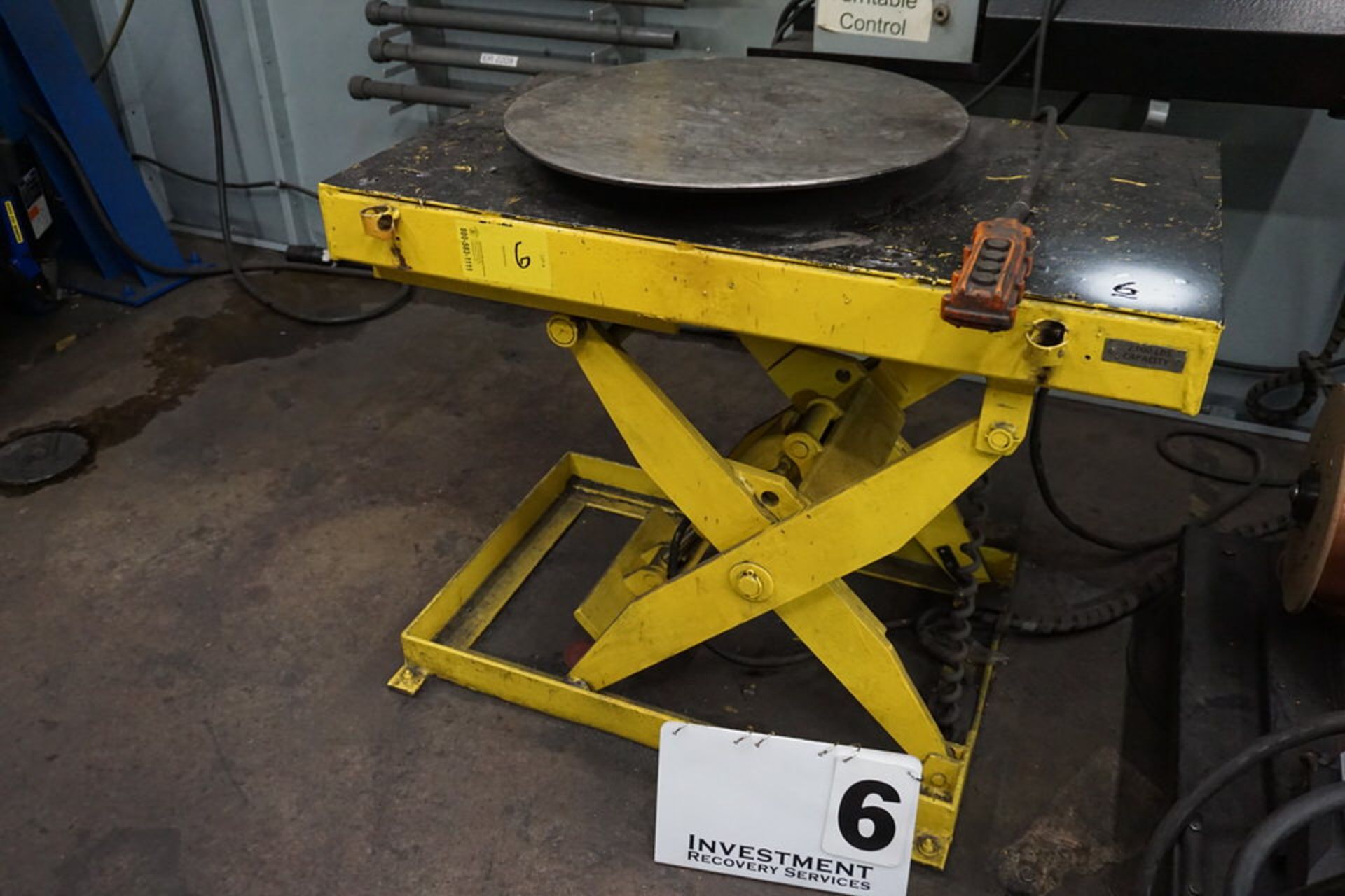 ELECTRIC SCISSOR LIFT TABLE, 2,000 LB CAP W/ 24" POWER TURN TABLE