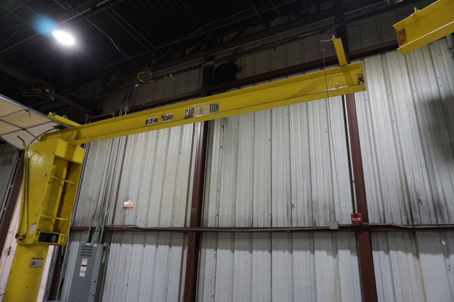 CABELL - HOWE JIB CRANE, 1/2 TON CAP, NO HOIST, APPROX 12' ARM, 10 1/2' TALL - Image 3 of 3