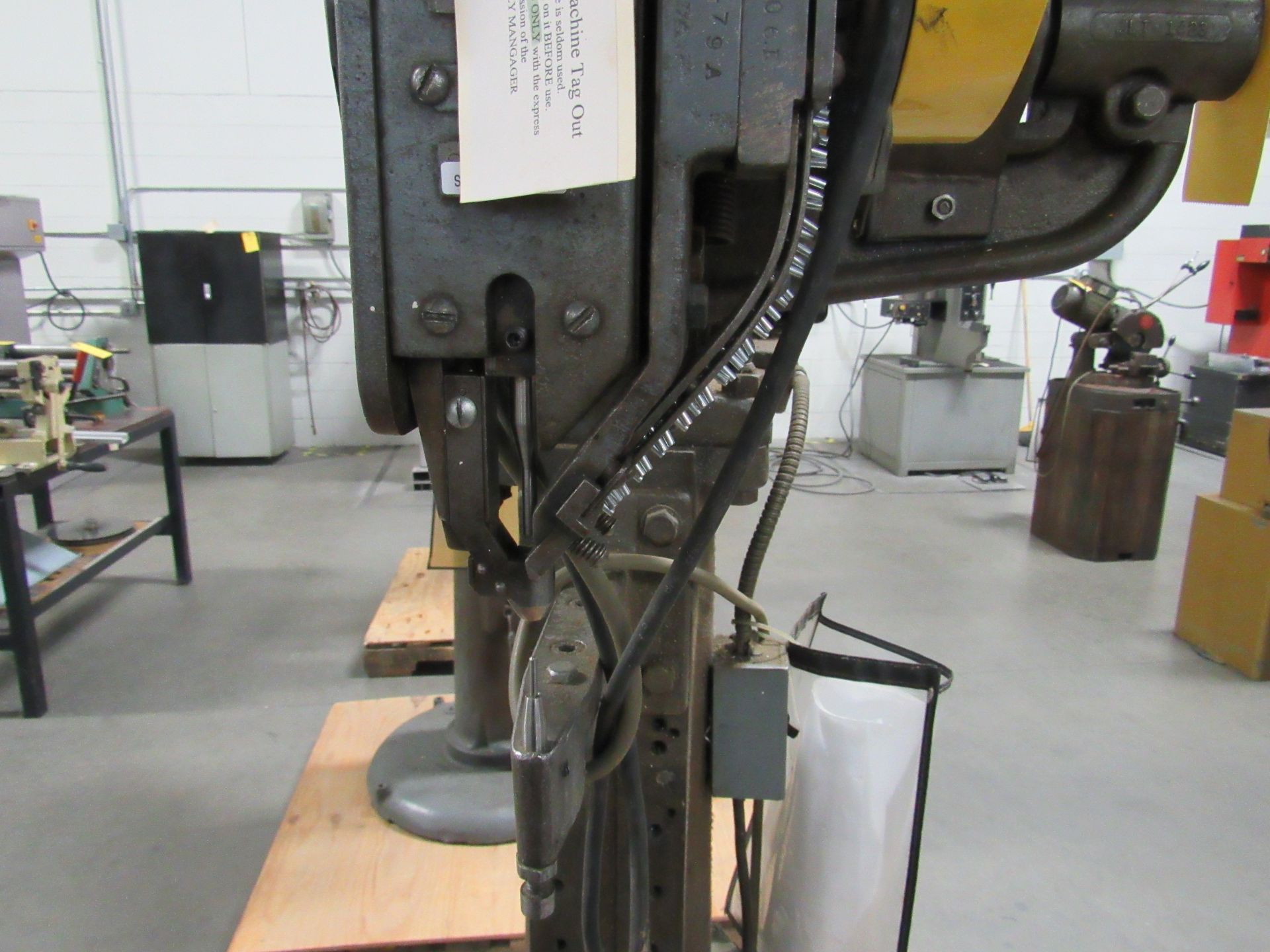 Thompson Rivet Press Model 161 - Image 3 of 3