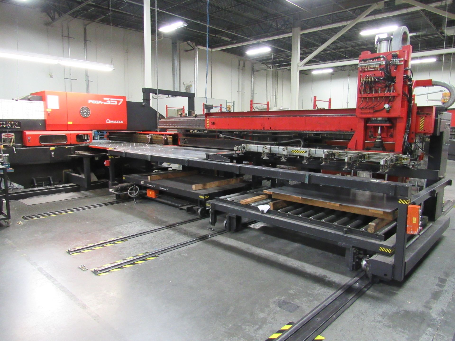 33 Ton Amada Pega 357 CNC Turret Punch with Amada MP1224NFP Automated Sheet Loader / Unloader - Image 10 of 16