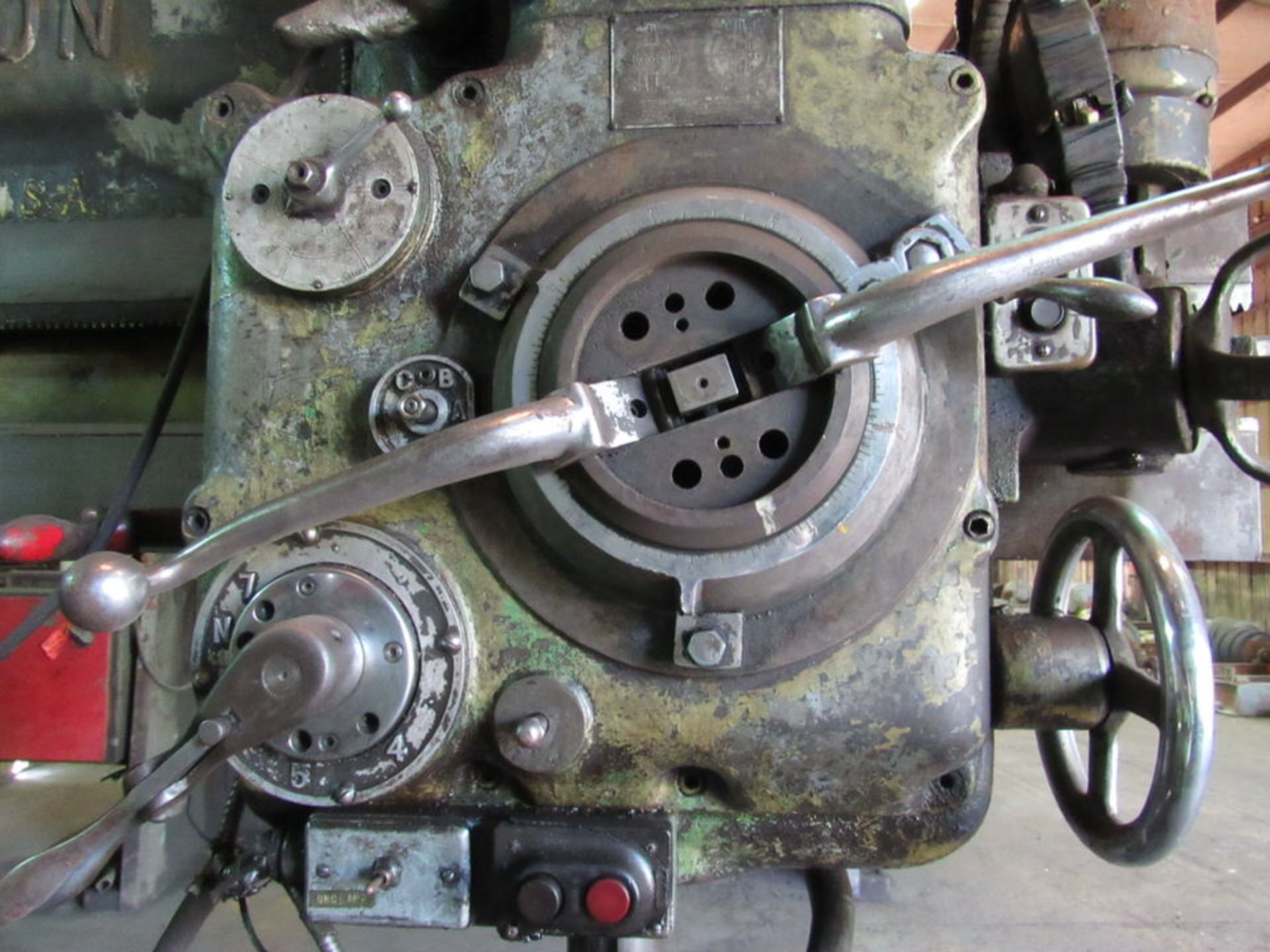 5' 17" Carlton Radial Arm Drill - Image 7 of 11