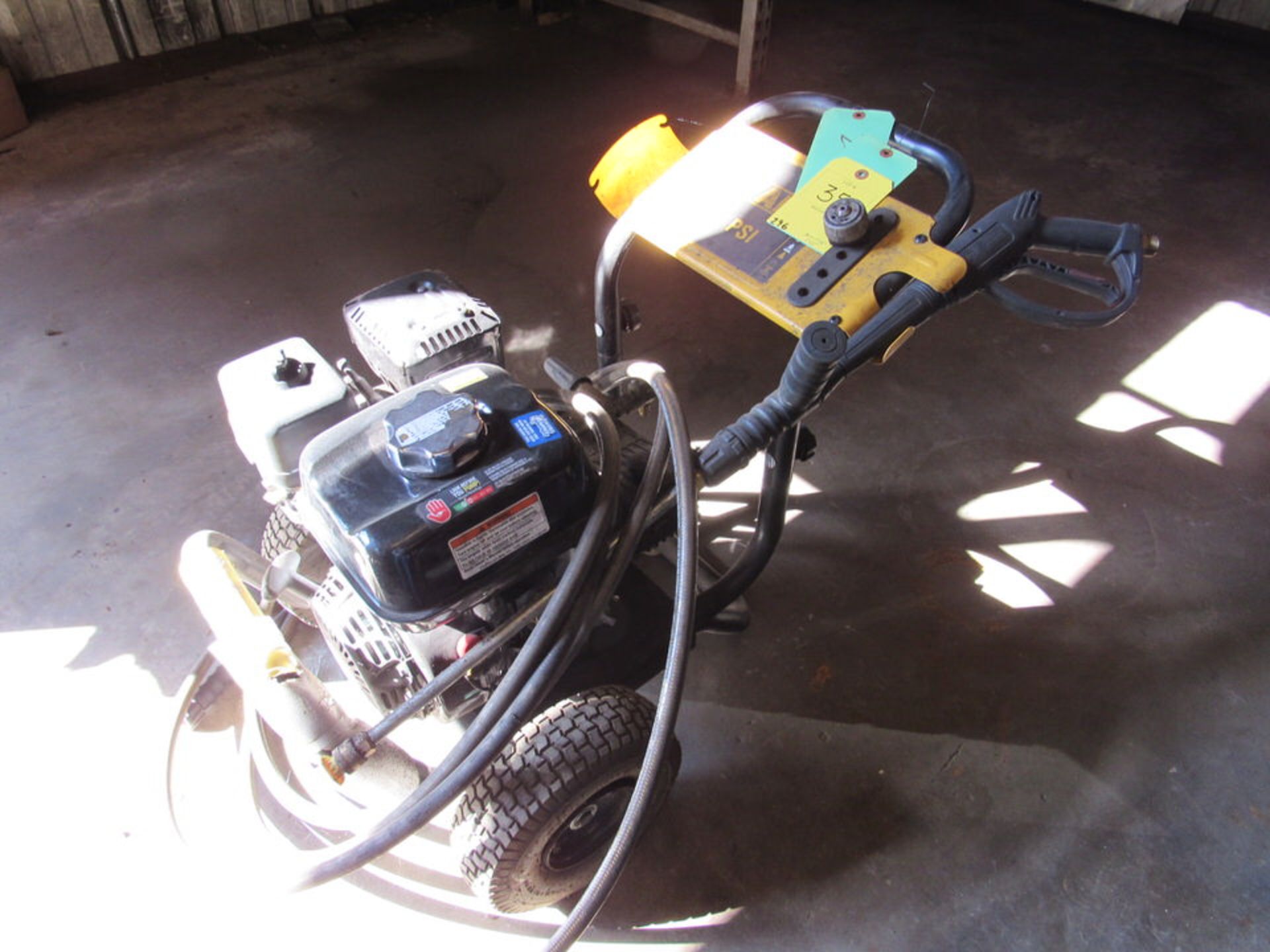 3400 PSI Dewalt Pressure Washer - Image 3 of 4