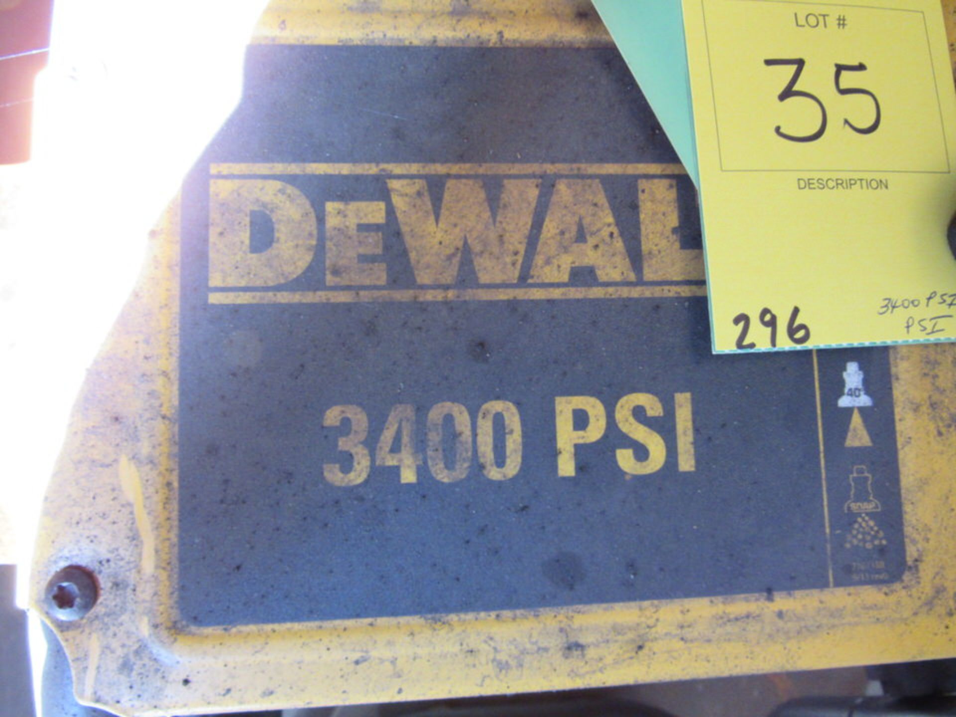 3400 PSI Dewalt Pressure Washer - Image 4 of 4