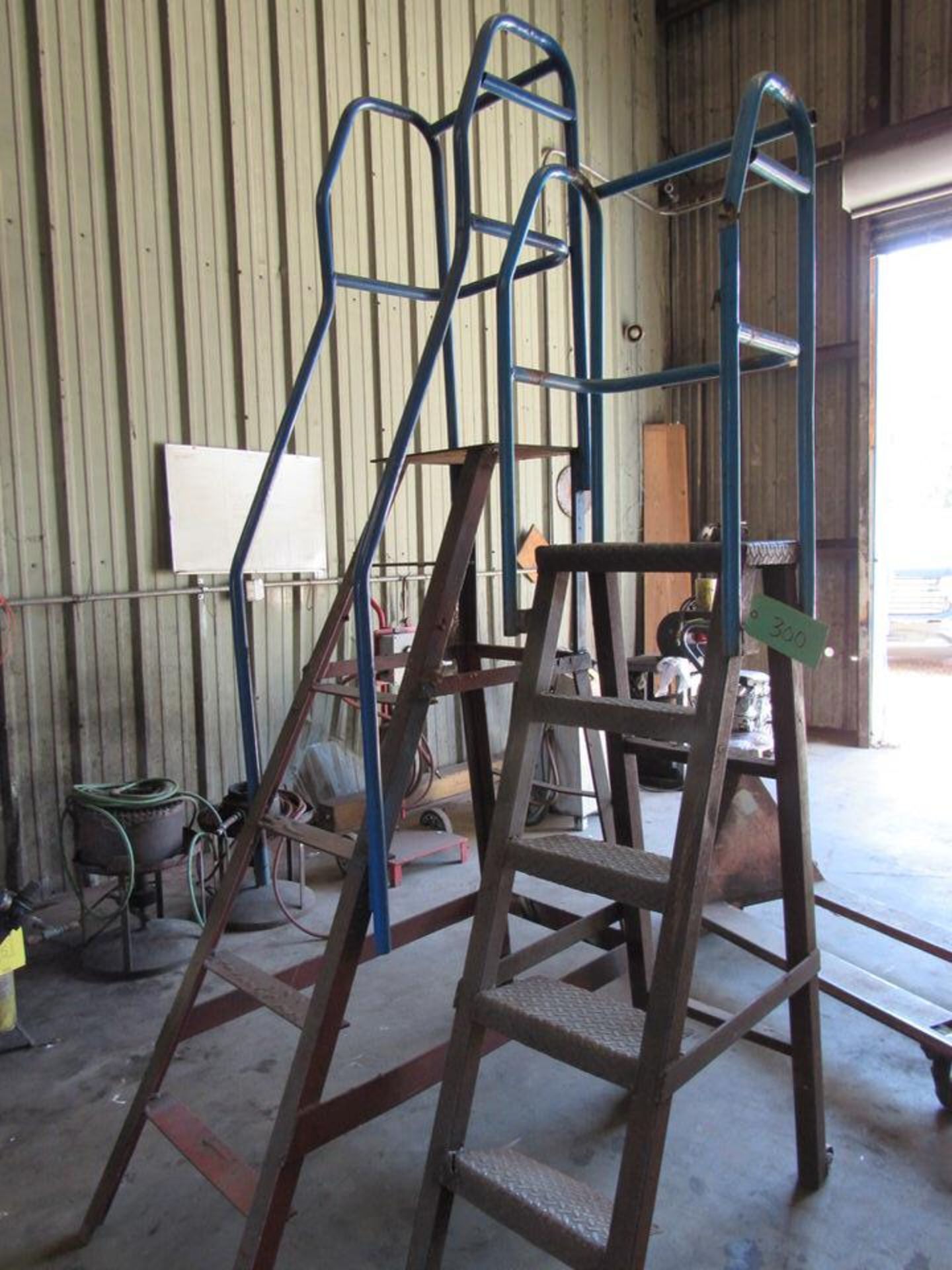 Lot: Heavy Duty Metal Ladders