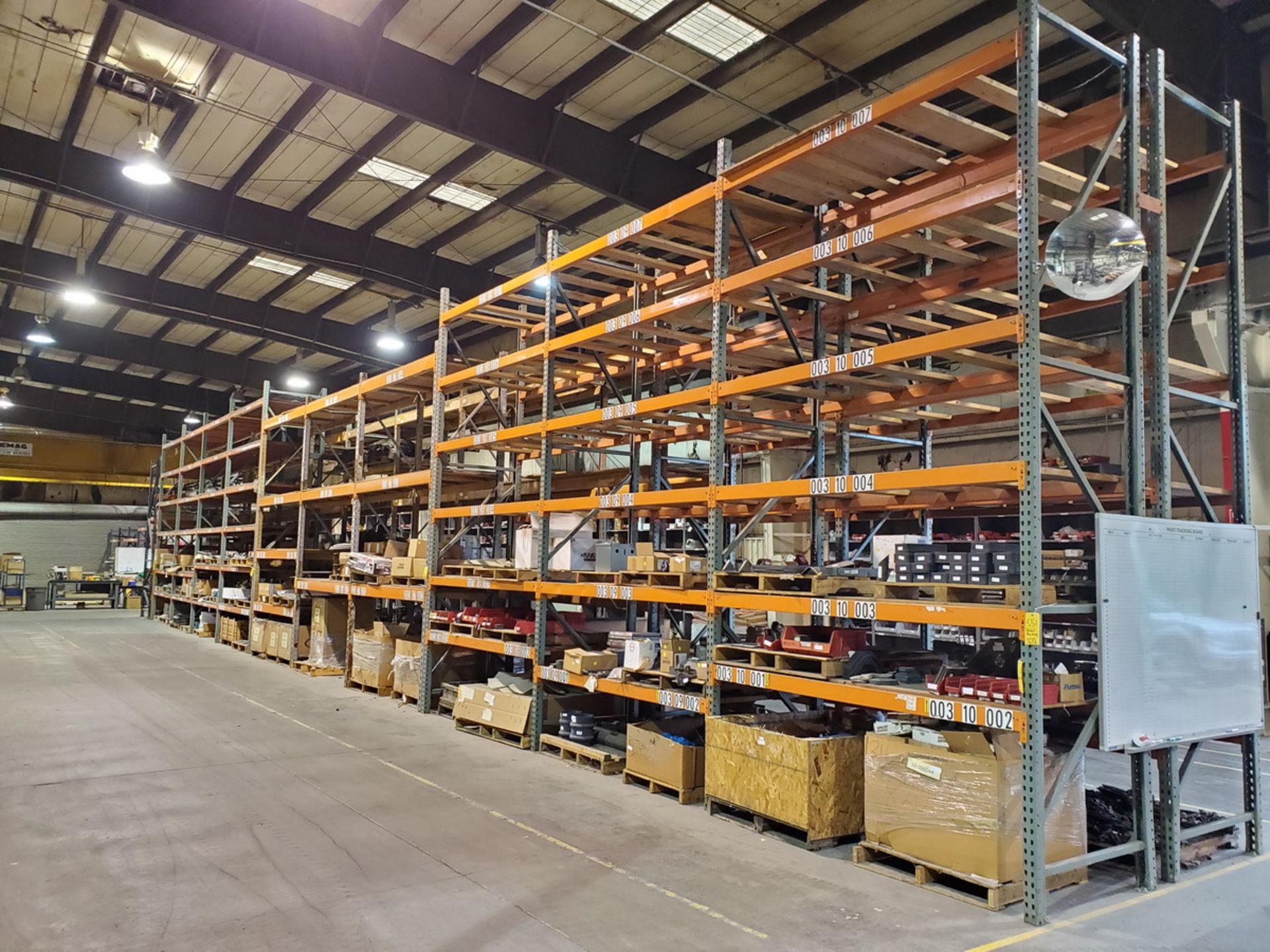 (1) Section Of Pallet Racking (4) 14' Uprights, (20) 8' Crossbeams, (4) 16' Uprights, (36) 8'