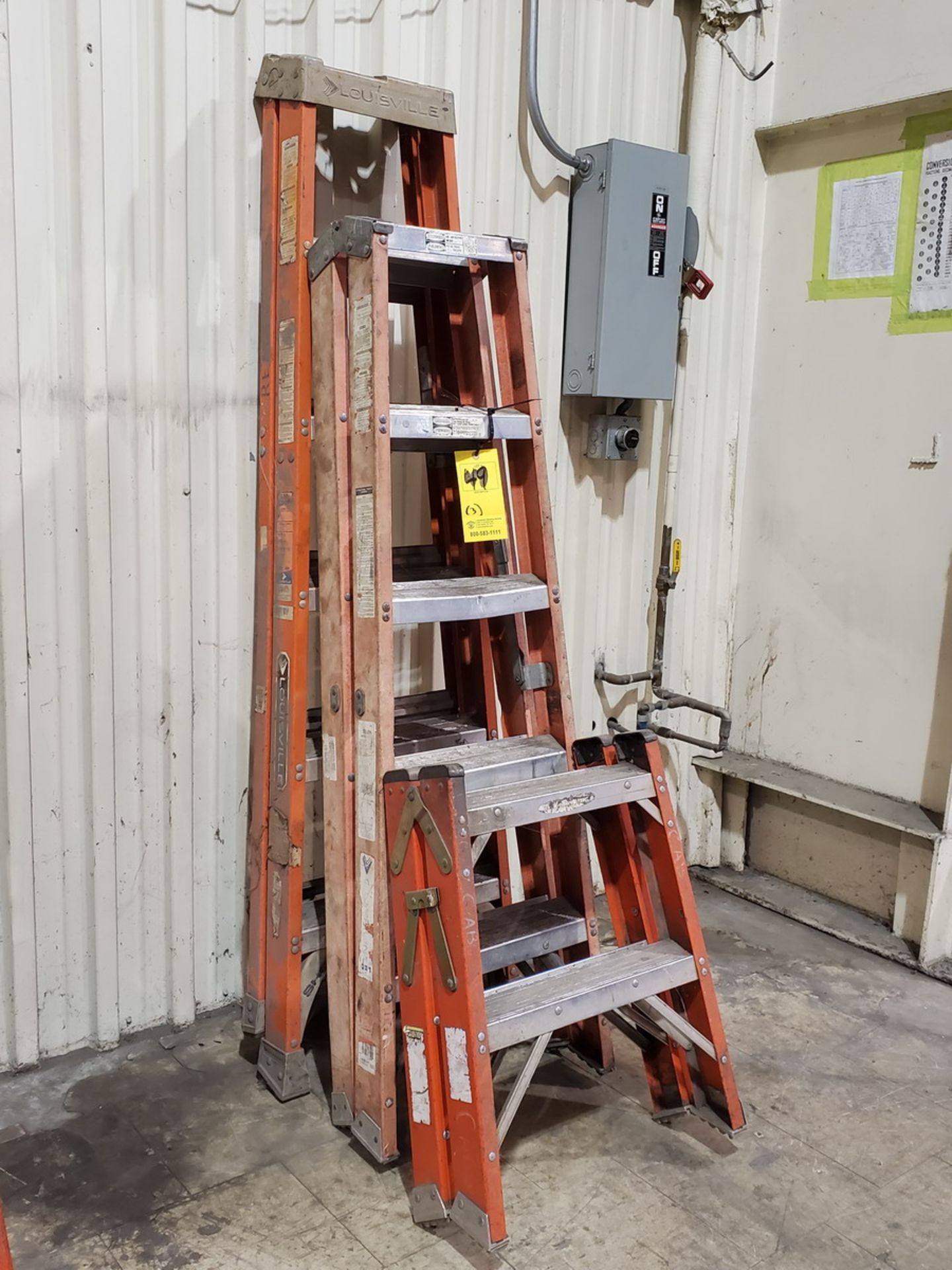 (3) Fiberglass Step Ladders 300-375lbs Cap (1) 6' Louisville, (1) 4' Cuprum, (1) 2'