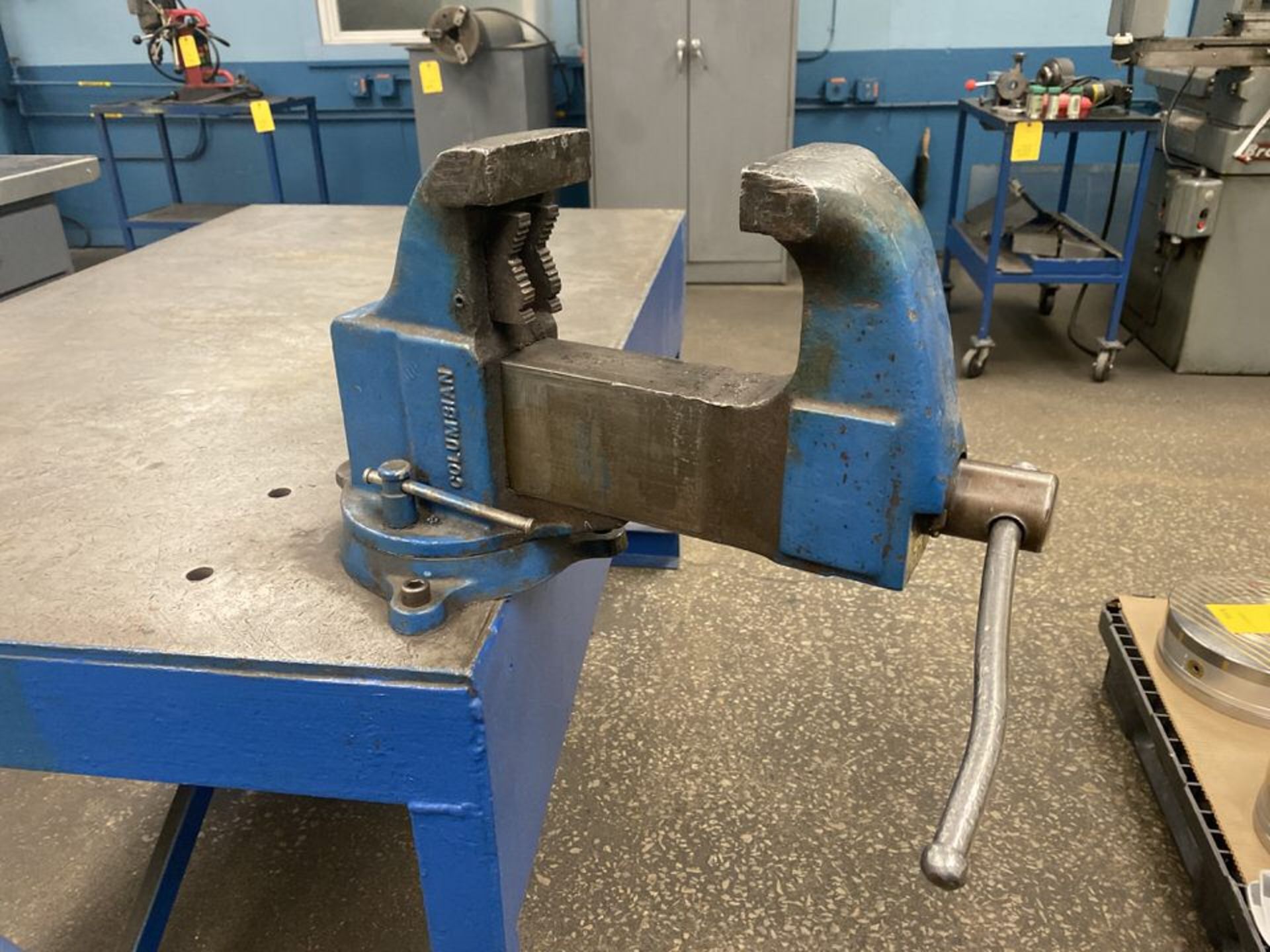 60" x 36" HD Metal Shop Table with Columbian Rotating Vise - Image 2 of 2