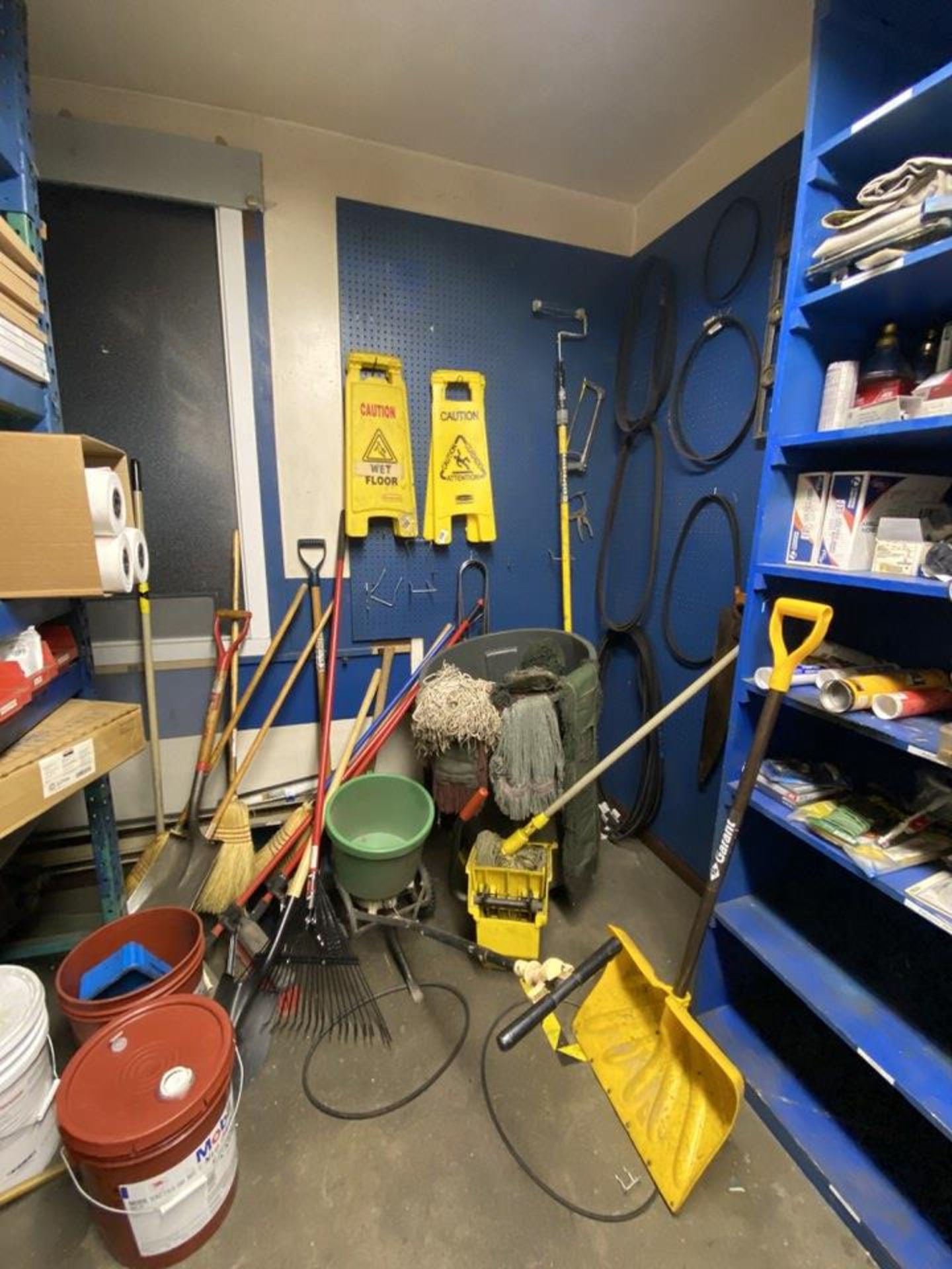 Maintenance Room Contents - Image 2 of 7