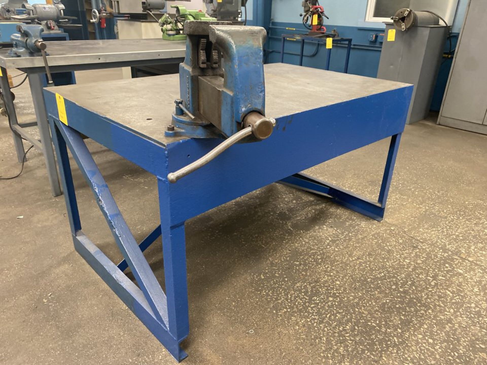 60" x 36" HD Metal Shop Table with Columbian Rotating Vise