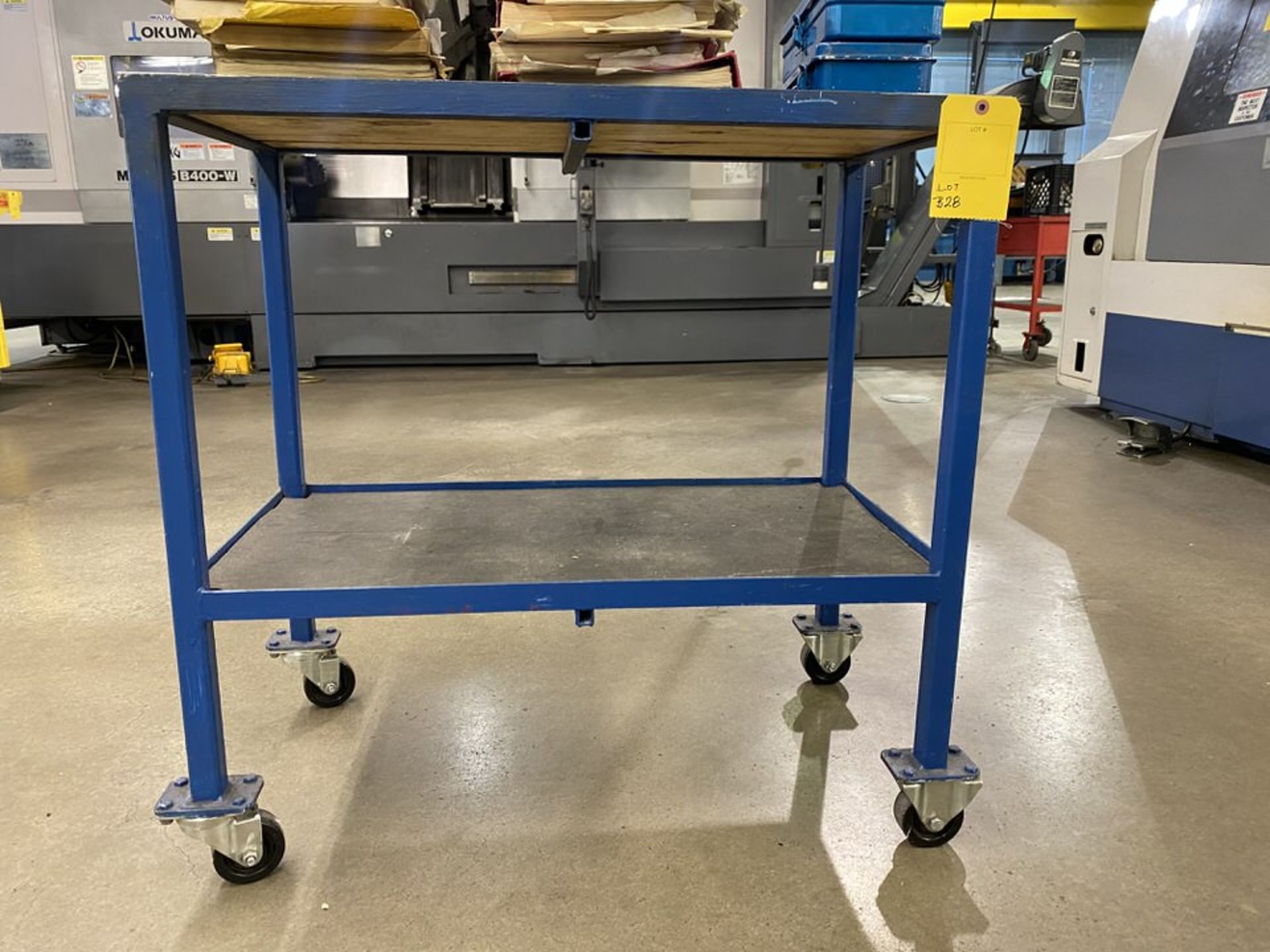 33" x 18" Rolling Shop Cart