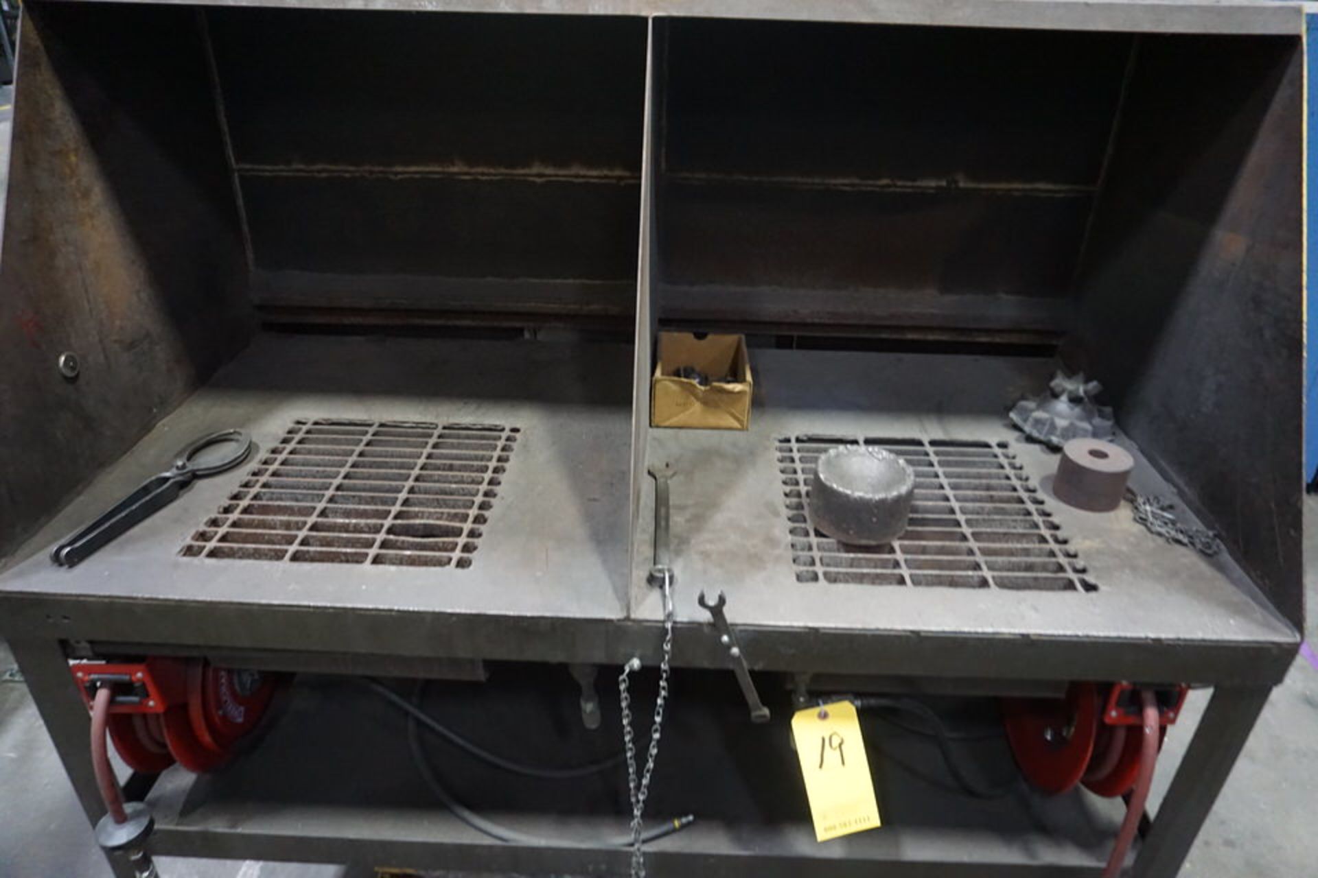 DOWNDRAFT DEBRAZE TABLE W/ ARREST ALL SUCTION UNIT - Image 3 of 3