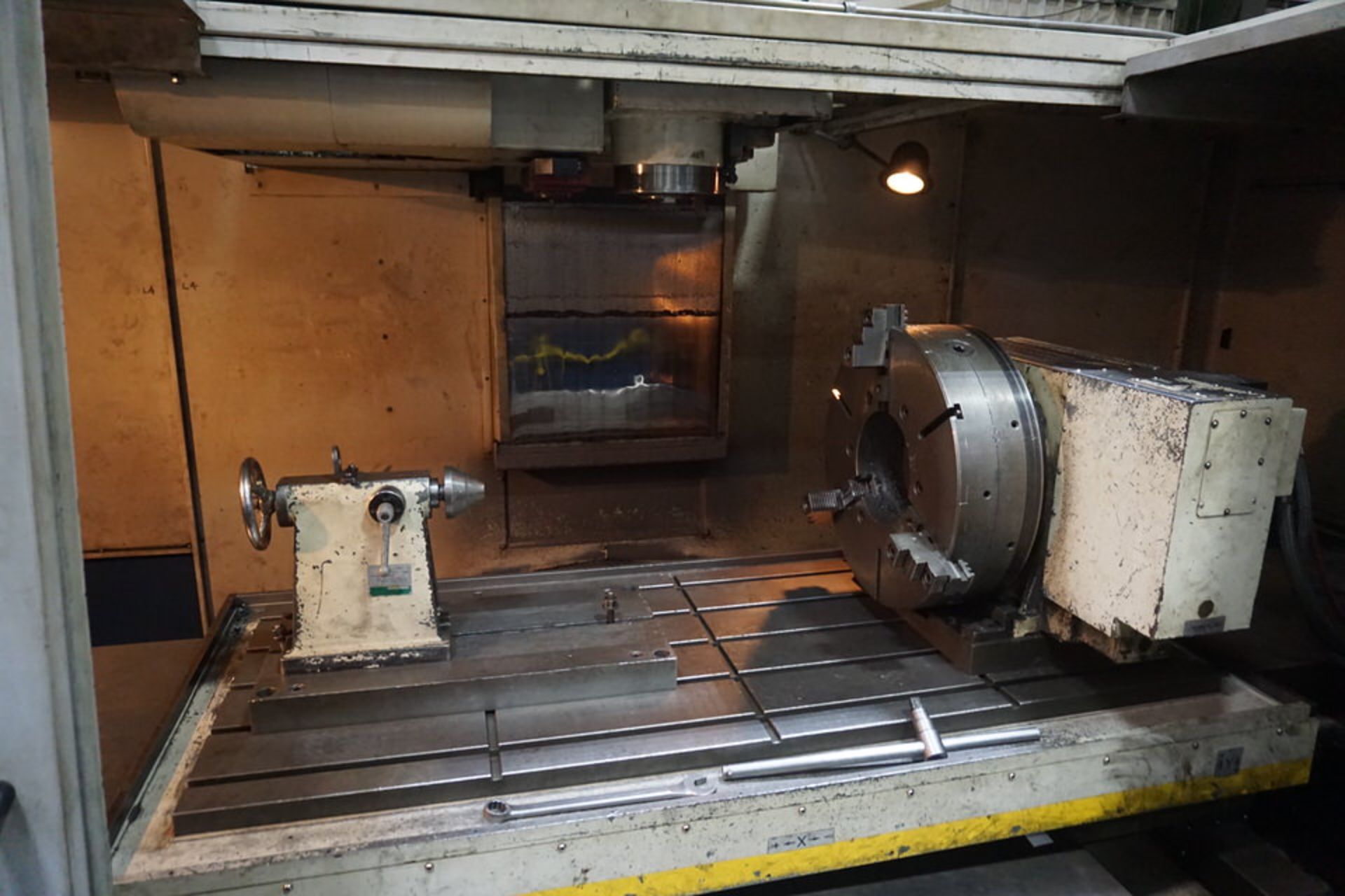 DAEWOO DMV8030S VERTICAL MACHINING CENTER (ASST#:P345105) - Image 9 of 10