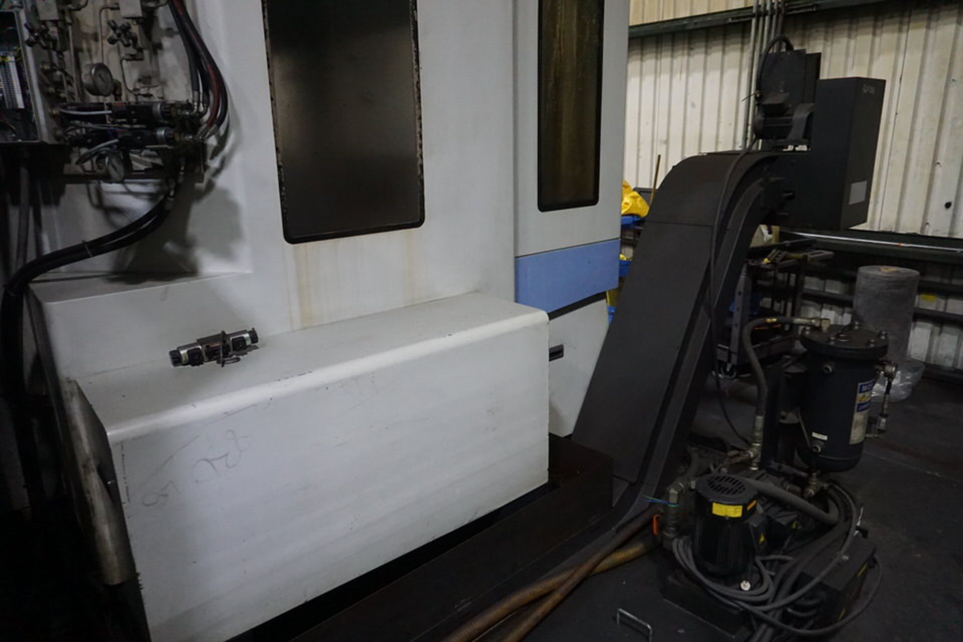 2008 DOOSAN HM630 CNC HORIZONTAL MACHINING CENTER (ASST#: P564108) - Image 8 of 11