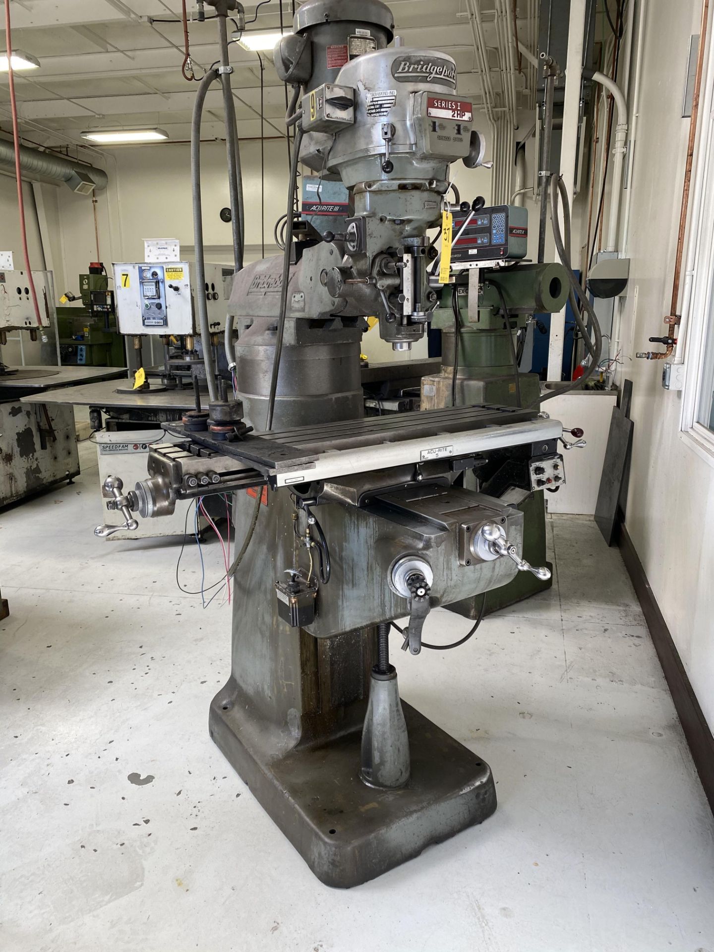 Bridgeport Milling Machine w/ Accurite III DRO