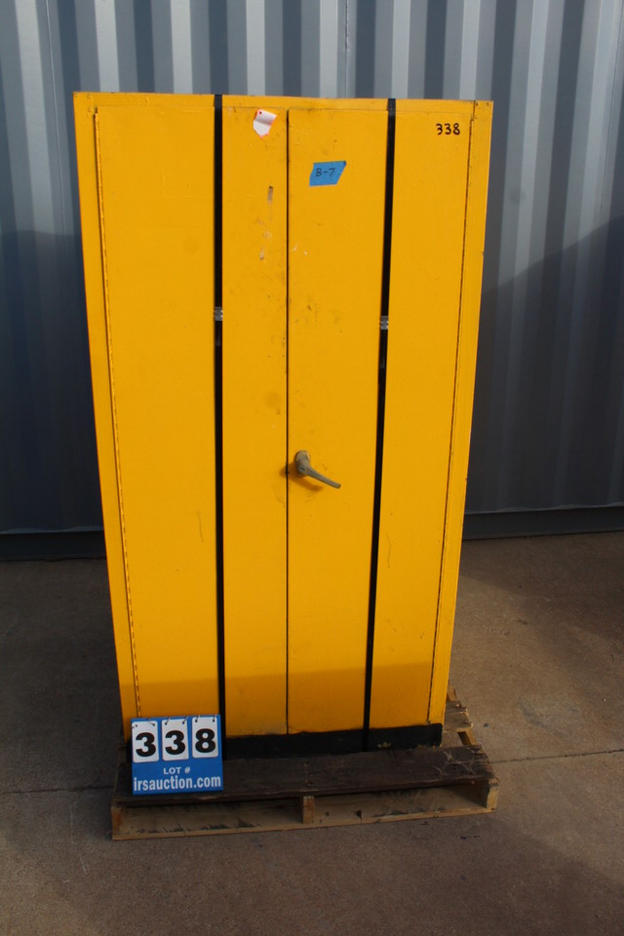 (2) DOOR FLAMMABLE CABINET, 64"H X 34"W X 34"D