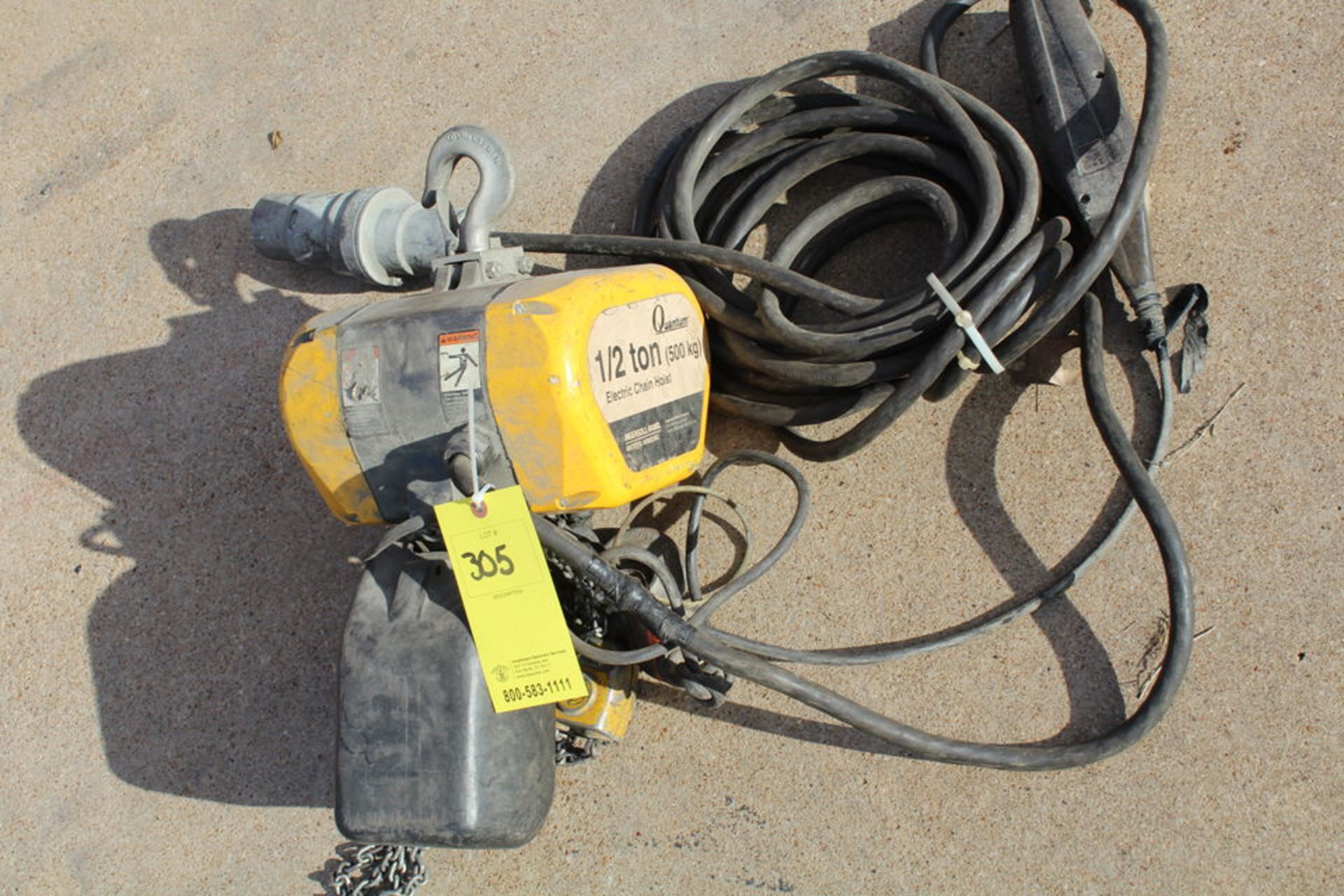 INGERSOL RAND 1/2 TON ELEC HOIST W/ PENDANT CTRL