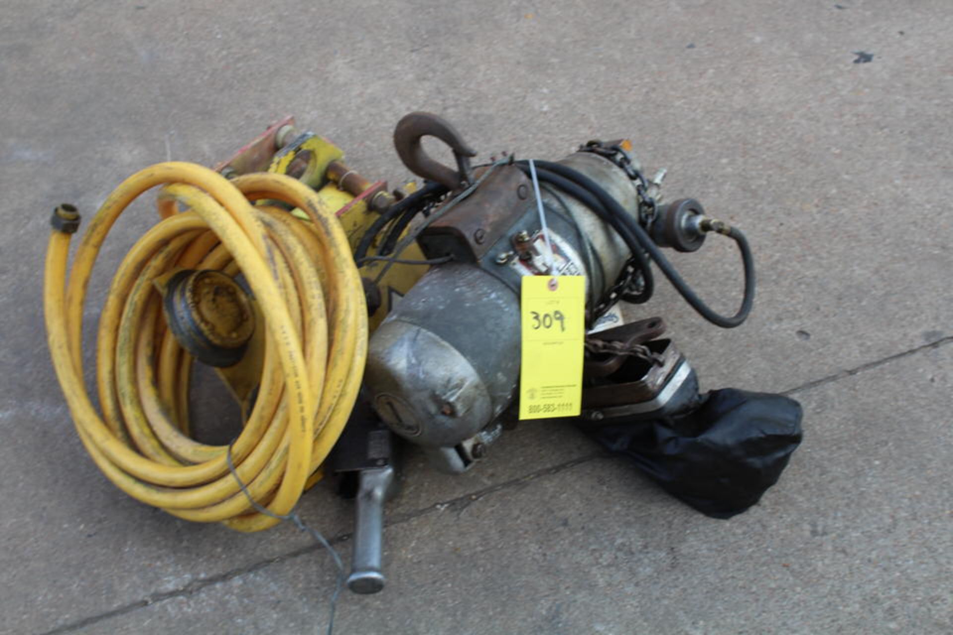 KELLER TOOLS HYDRAULIC 1 TON HOIST W/ TROLLEY