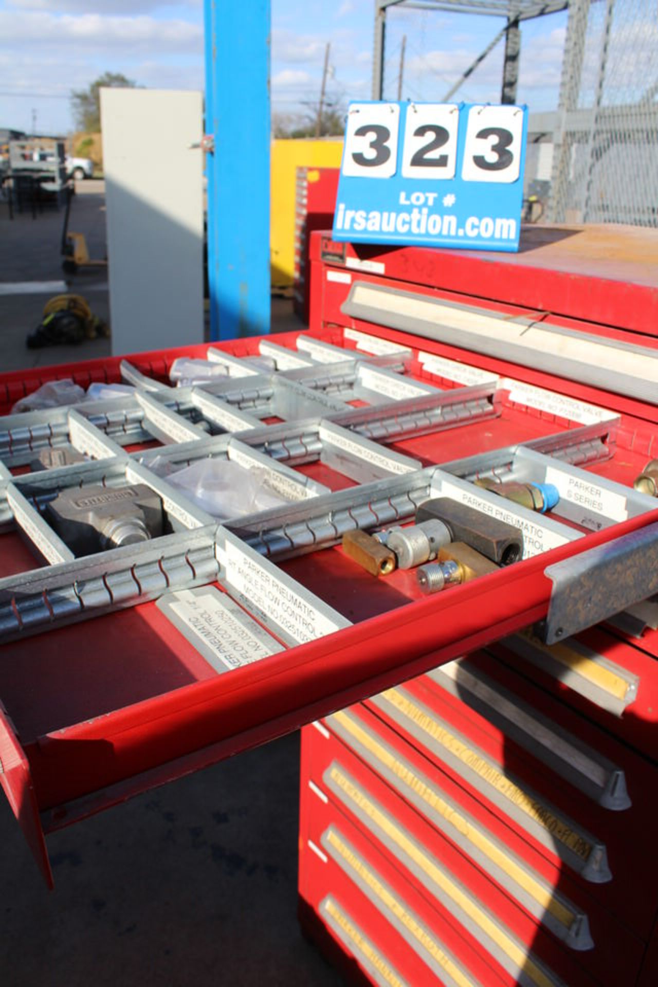 (11) DRAWER LYON TOOL CABINET W/ CONT: ASST PARKER BELOWS, POLLOW, FLAIR LINE, AIR VALVE PARTS - Image 3 of 11