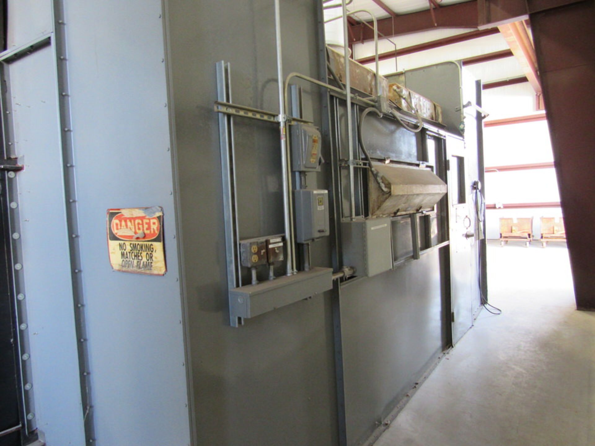 Large Capacity Self-Contained Paint Booth with integrated Bake/Curing Electric Oven. - Image 6 of 14