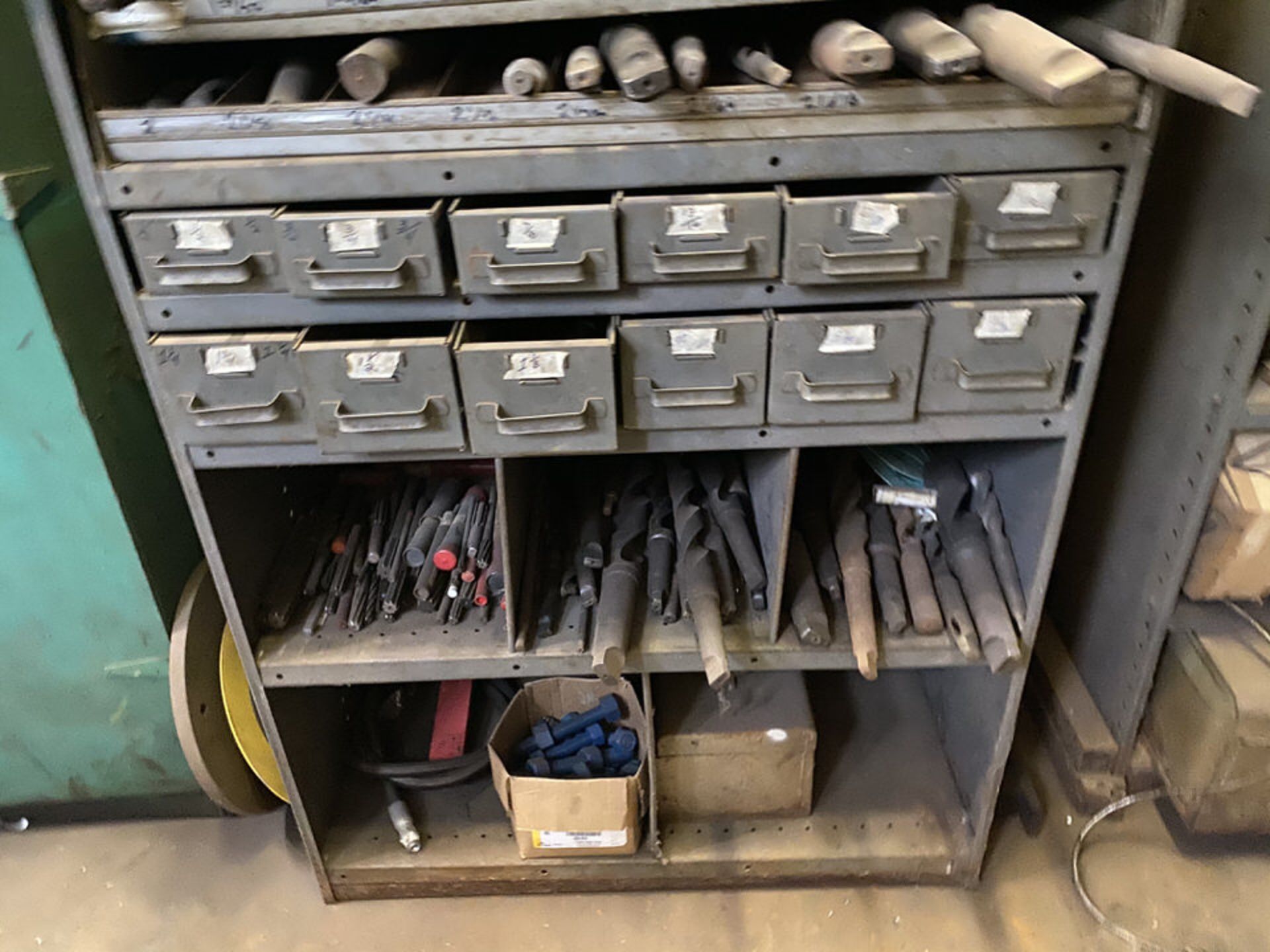 Metal Drawer Cabinet with Contents (assorted drill bits) - Image 5 of 5