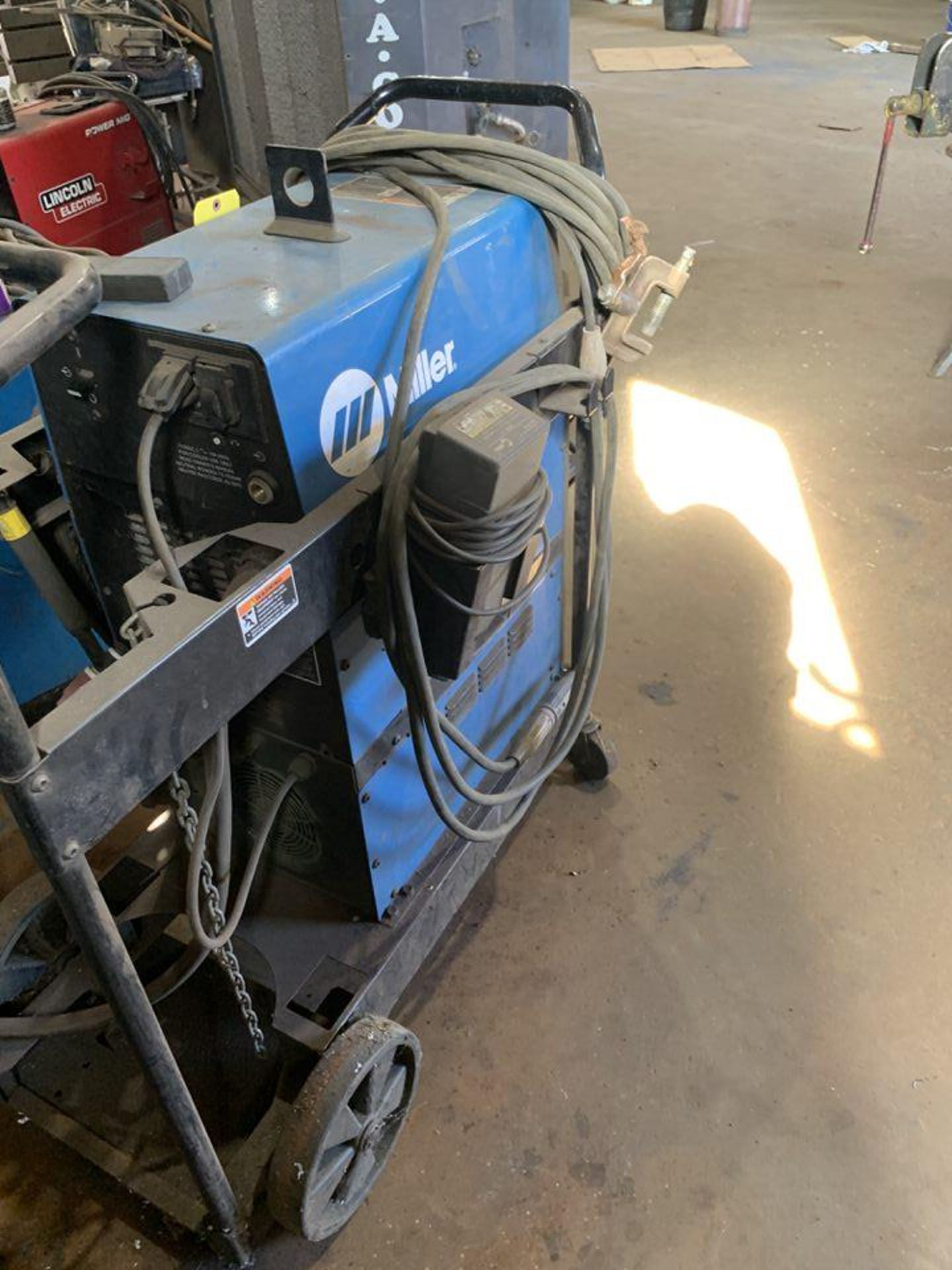 Miller Dynasty 350 Welder