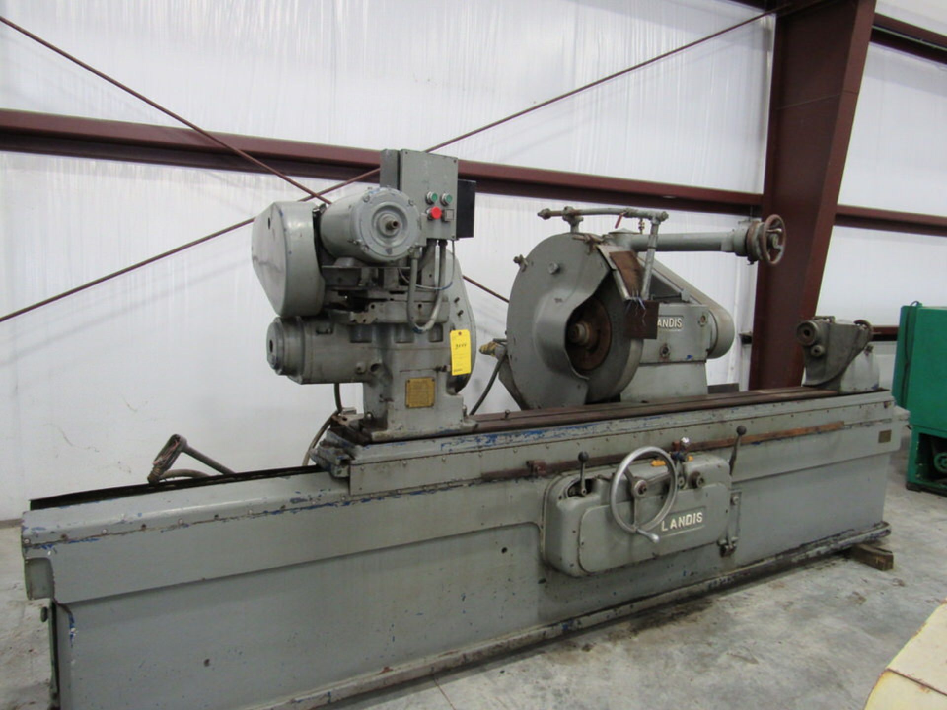 22" x 72" Landis Cylindrical Grinder